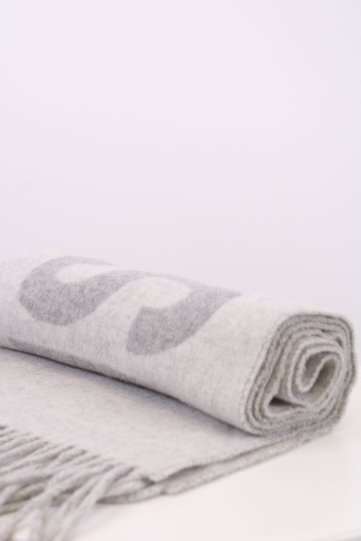 Jacquemus Jacquemus Logo Scarf Grey