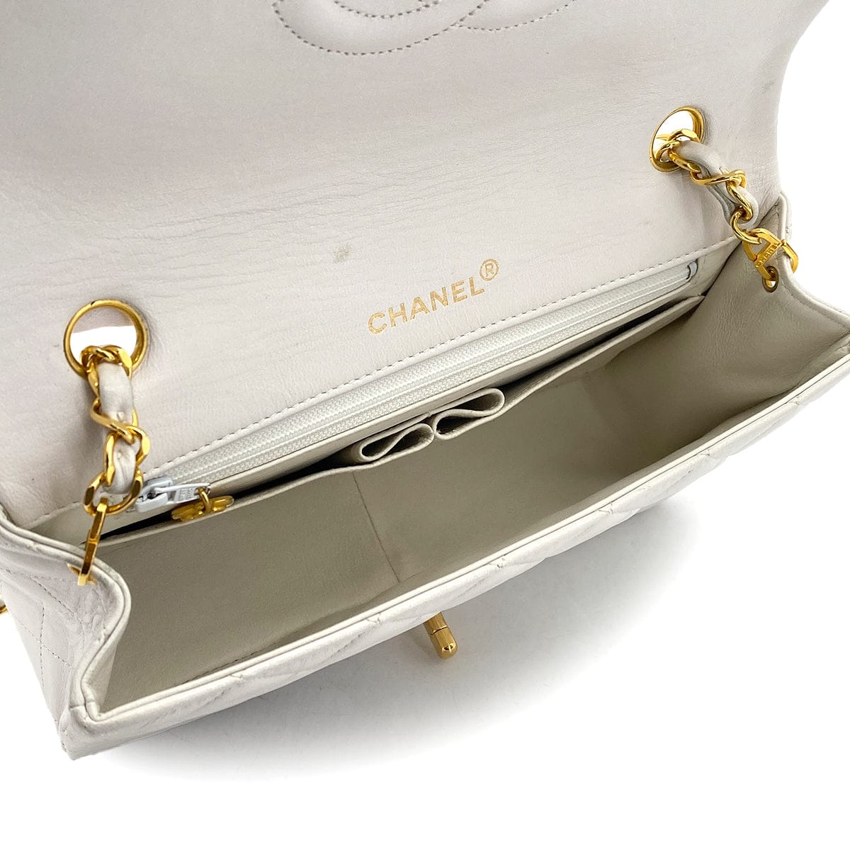 JAPAN VINTAGE CHANEL FULL FLAP CHAIN SHOULDER BAG WHITE LAMB SKIN GOLD HARDWARE 90311832