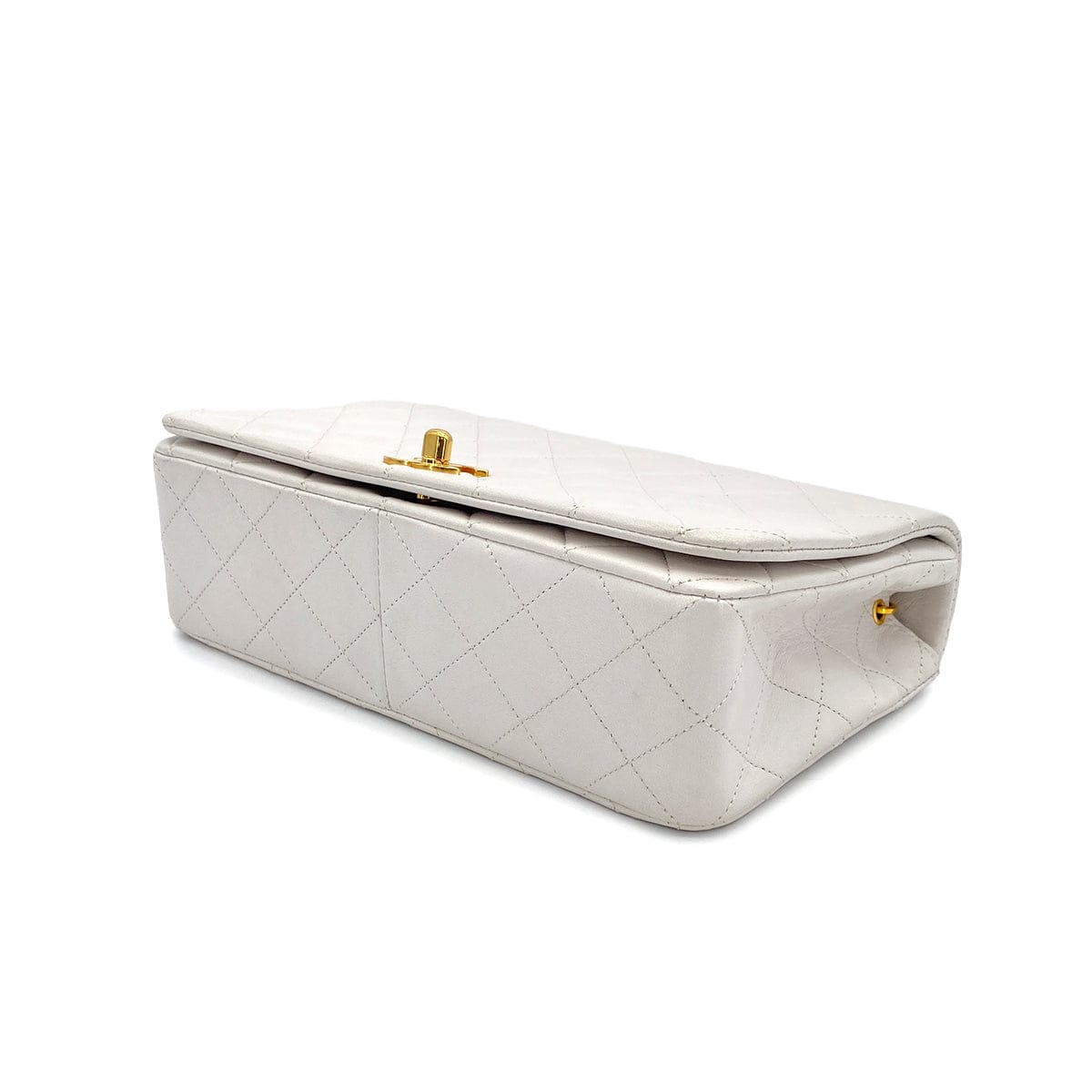JAPAN VINTAGE CHANEL FULL FLAP CHAIN SHOULDER BAG WHITE LAMB SKIN GOLD HARDWARE 90311832