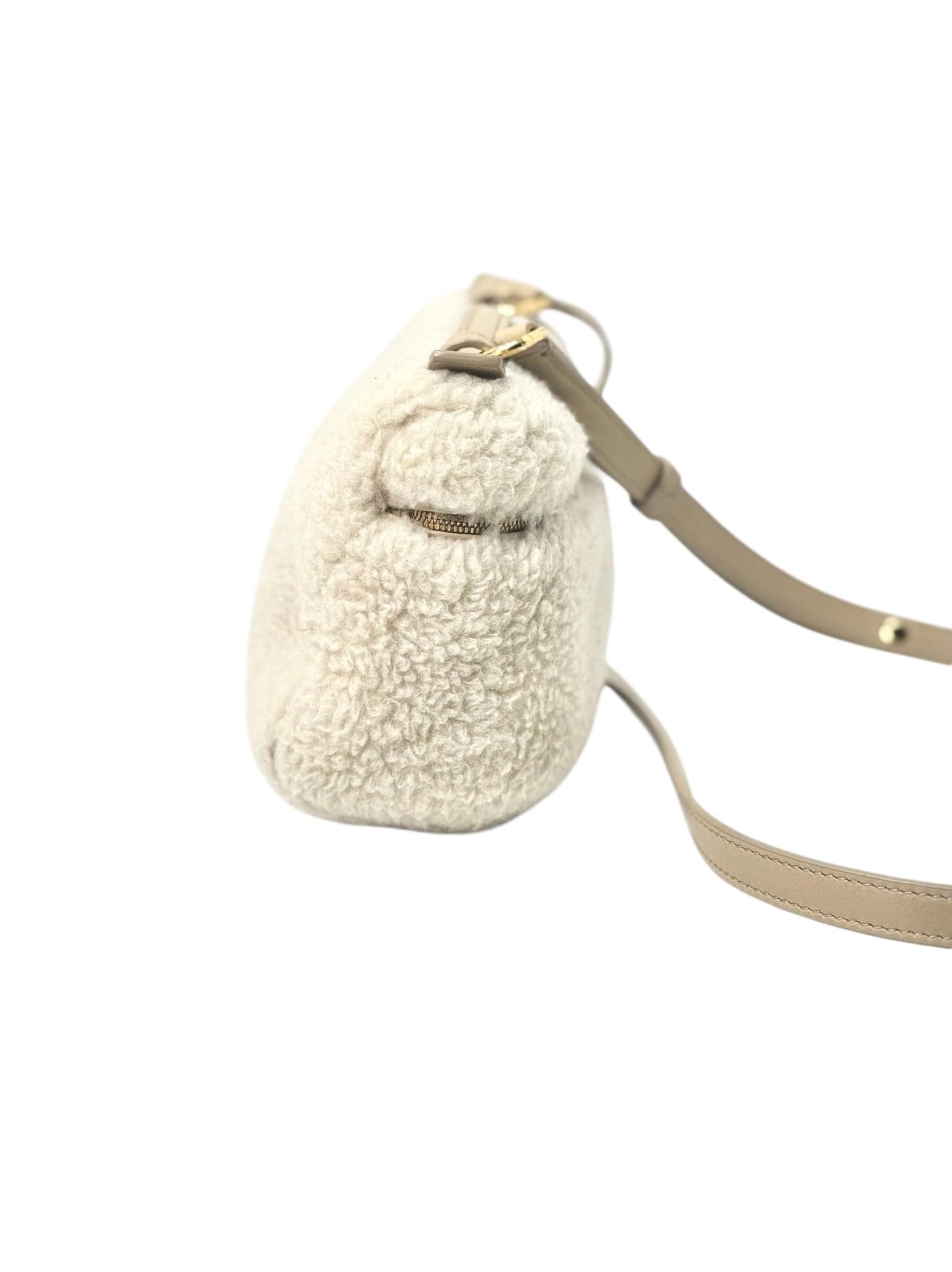 Loro Piana Loro Piana Extra Pocket L19 in leather & Shearling