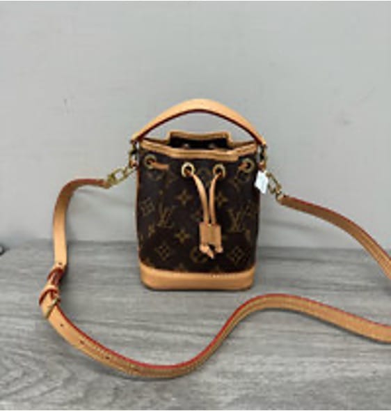 Louis Vuitton LV/Louis Vuitton Noenano Classic Monogram Drawstring Bucket Handbag/Crossbody Bag 3022605091583