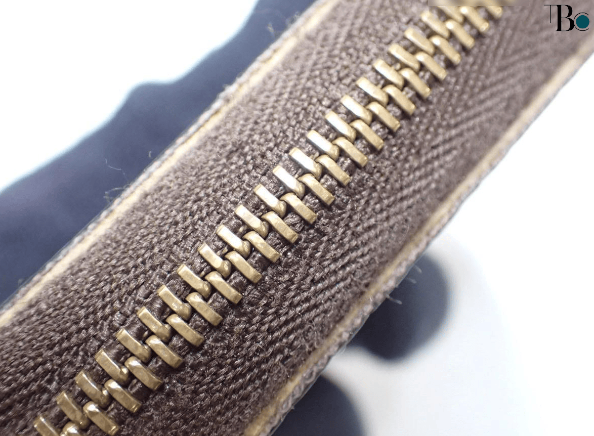 Louis Vuitton Louis Vuitton Zippy Compact Wallet