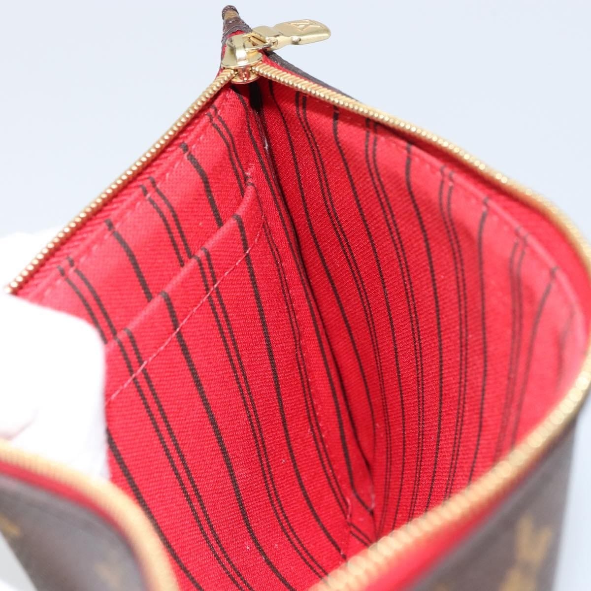 Louis Vuitton Louis Vuitton Pochette Accessoires