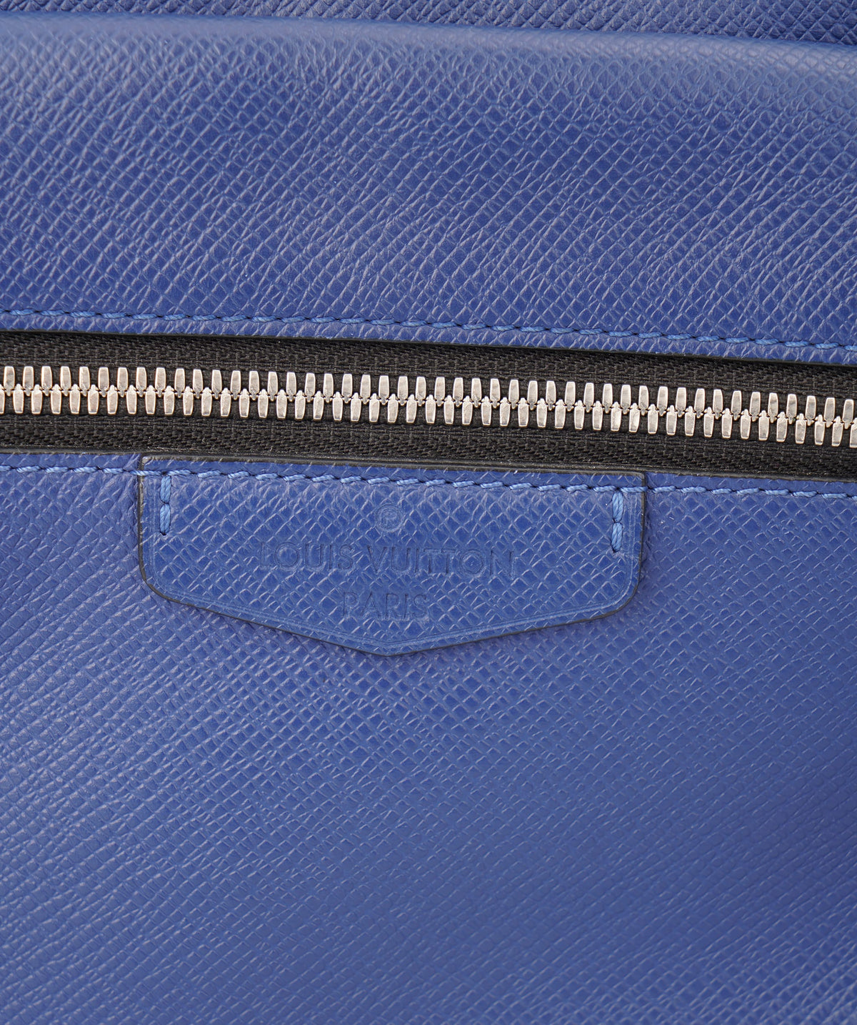 Louis Vuitton Louis Vuitton Blue Taiga Outdoor Messenger Bag C351184