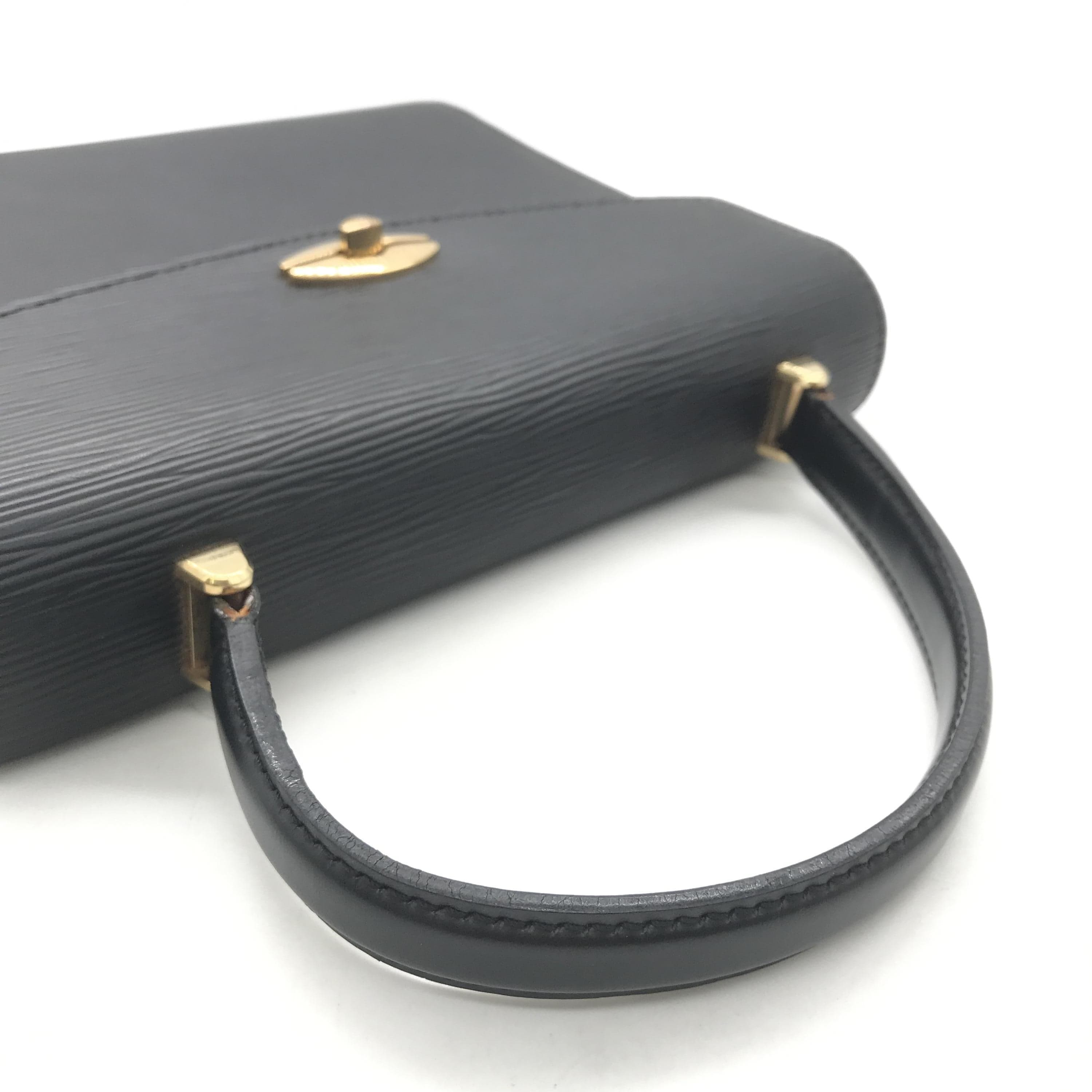 Louis Vuitton Louis Vuitton Epi Malesherbes Black Leather Handbag ALC3202