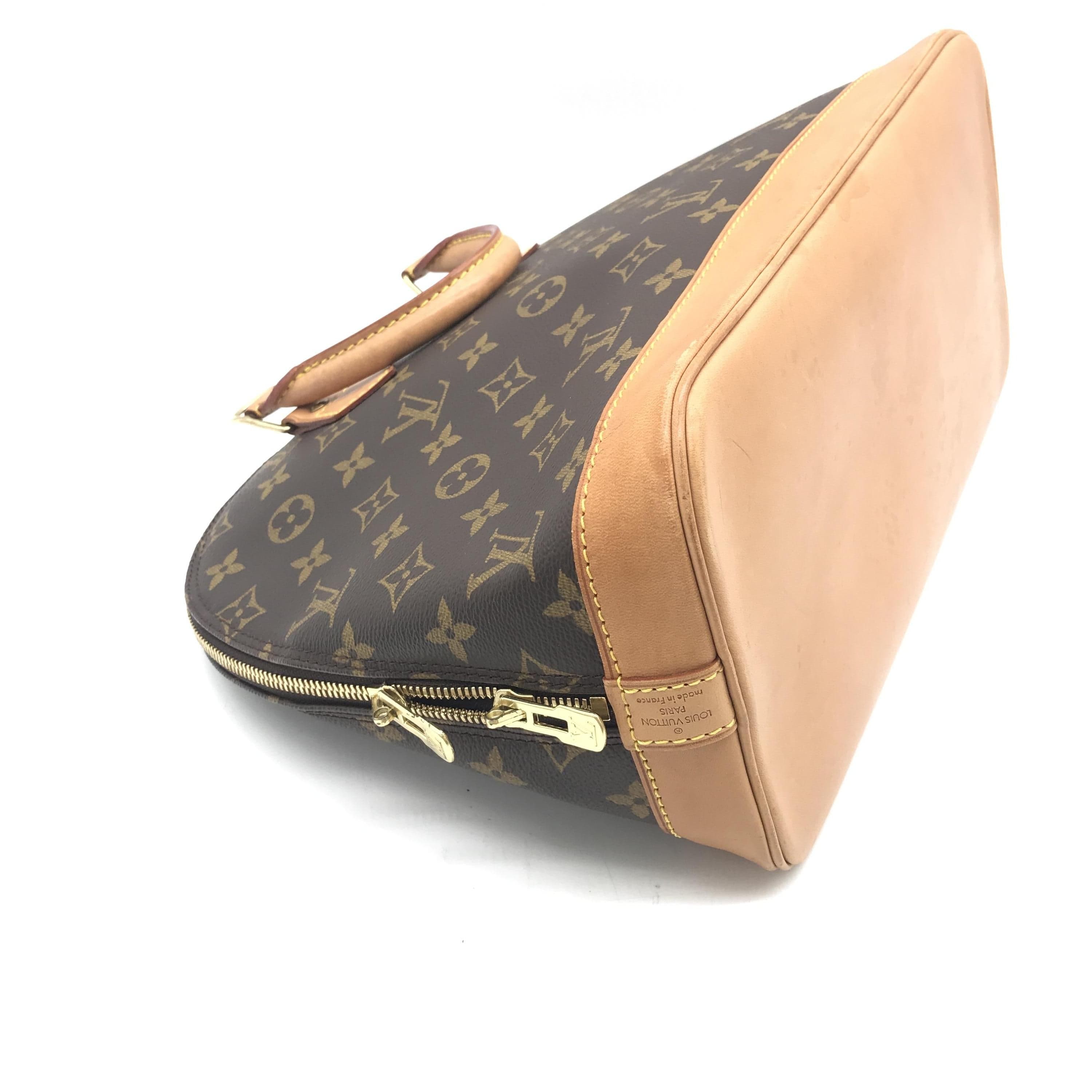 Louis Vuitton Louis Vuitton Monogram Alma PM Handbag ALC3195