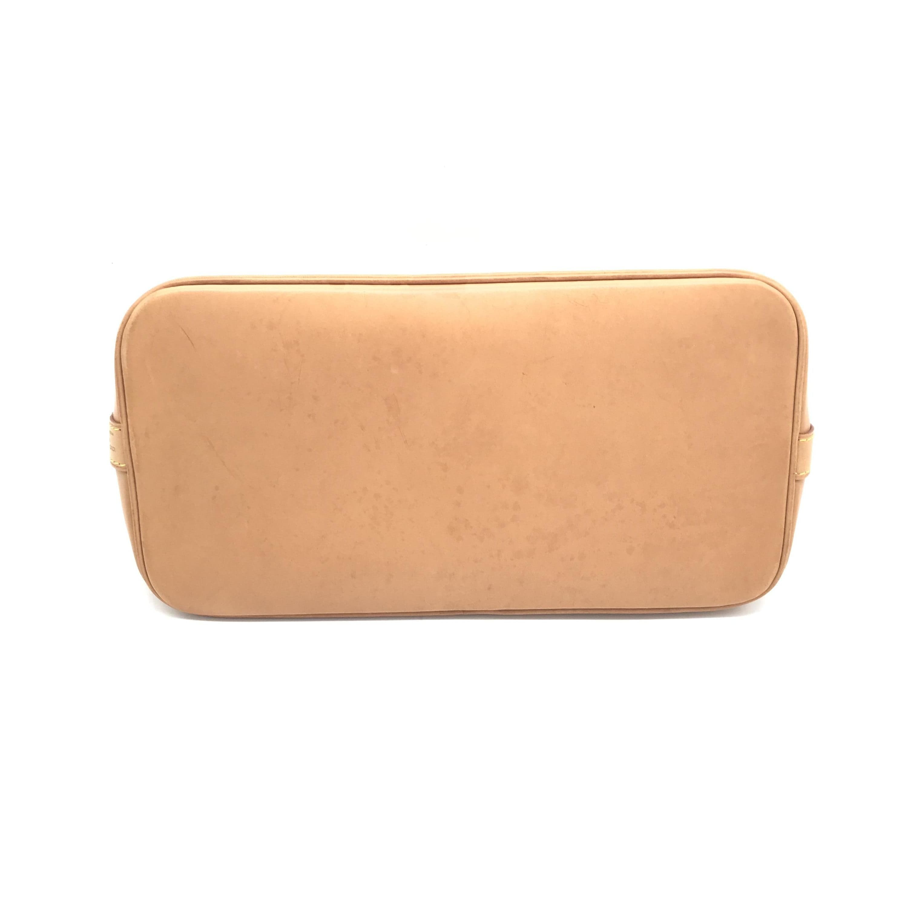 Louis Vuitton Louis Vuitton Monogram Alma PM Handbag ALC3195