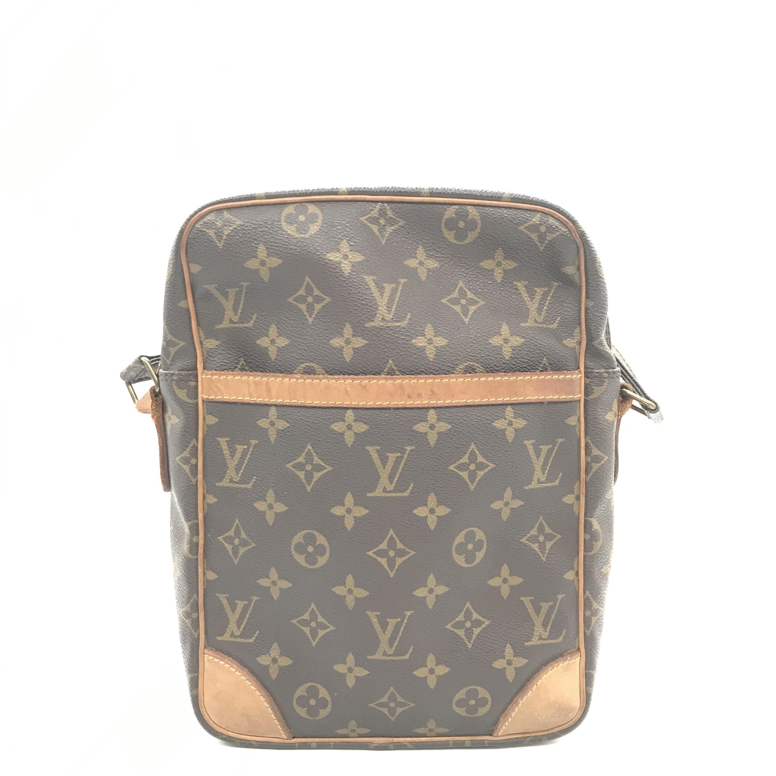 Louis Vuitton Louis Vuitton Monogram Danube GM Shoulder Bag C331345