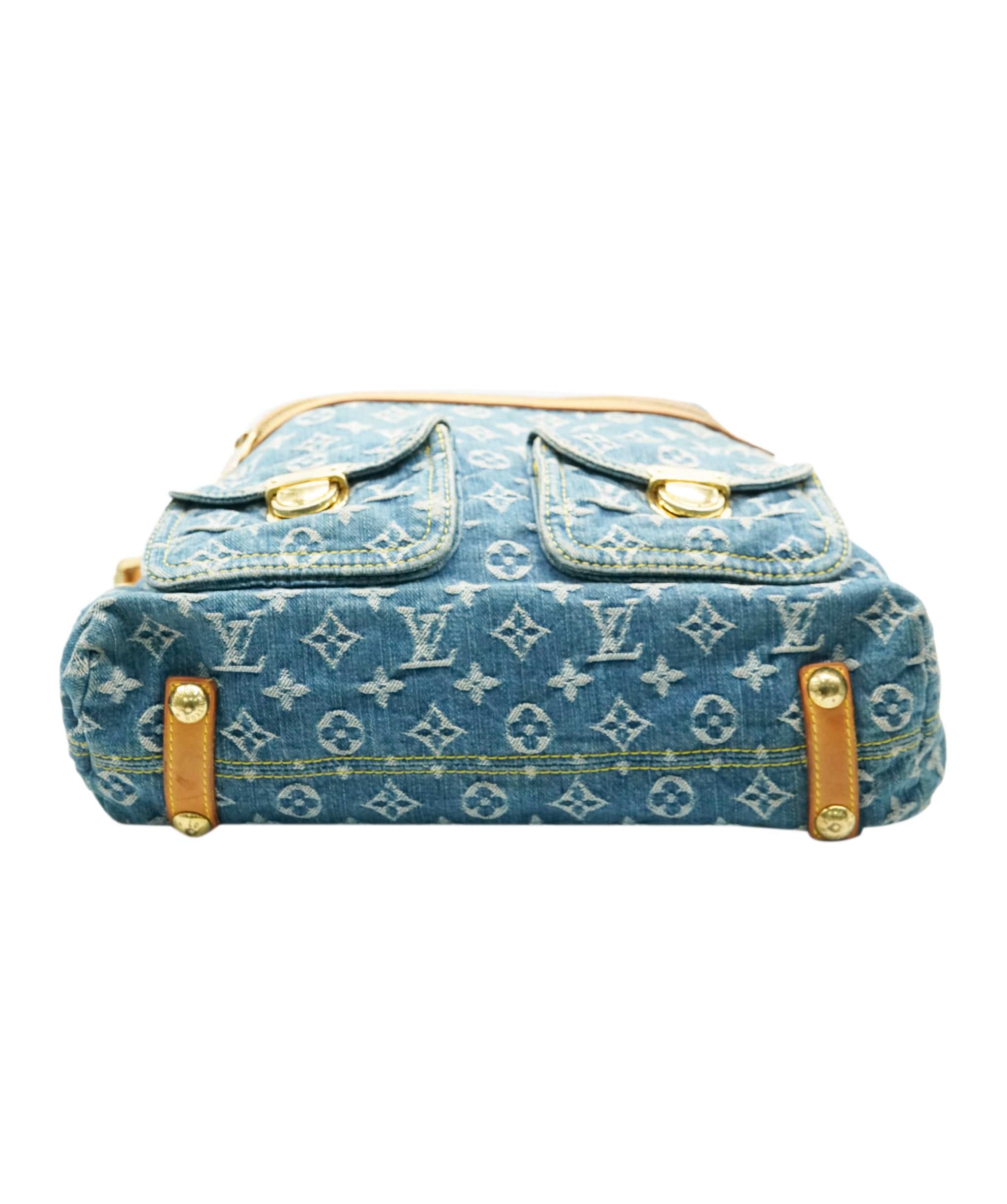 Louis Vuitton Louis Vuitton Monogram Denim Baggy GM Shoulder Bag in Blue 2005 ALL0943