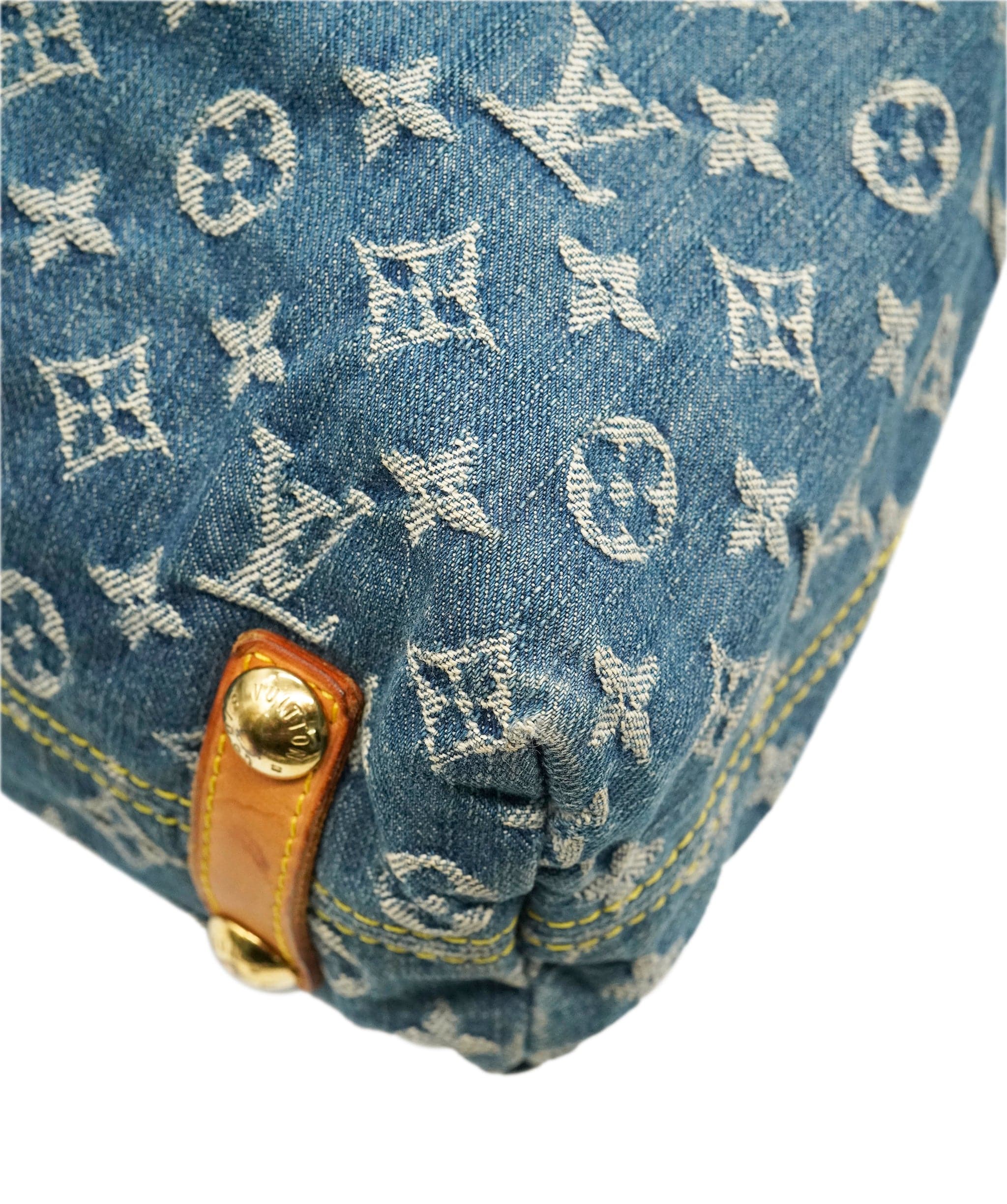 Louis Vuitton Louis Vuitton Monogram Denim Baggy GM Shoulder Bag in Blue 2005 ALL0943