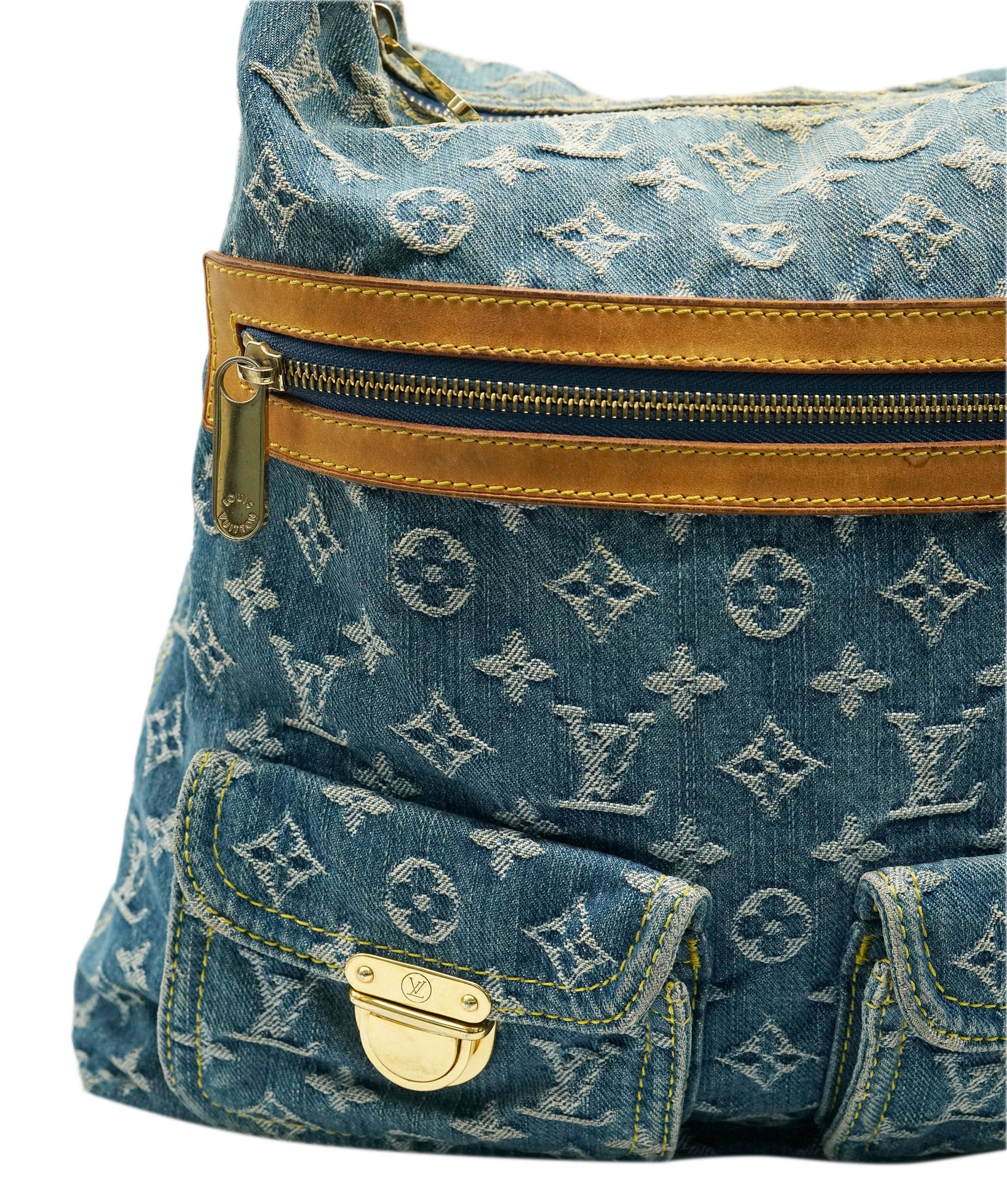 Louis Vuitton Louis Vuitton Monogram Denim Baggy GM Shoulder Bag in Blue 2005 ALL0943