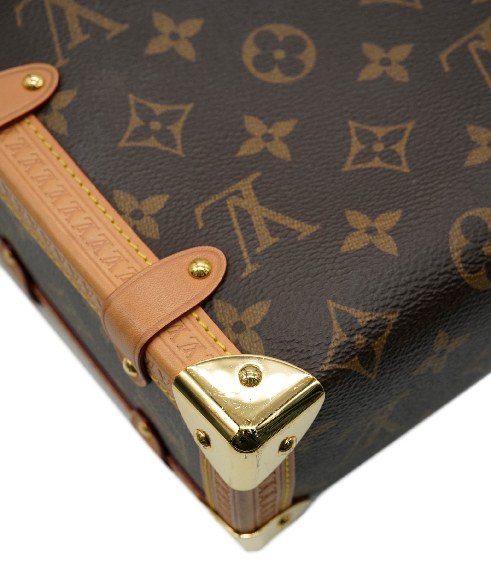Louis Vuitton Louis Vuitton Soft Box Bag ALC2976