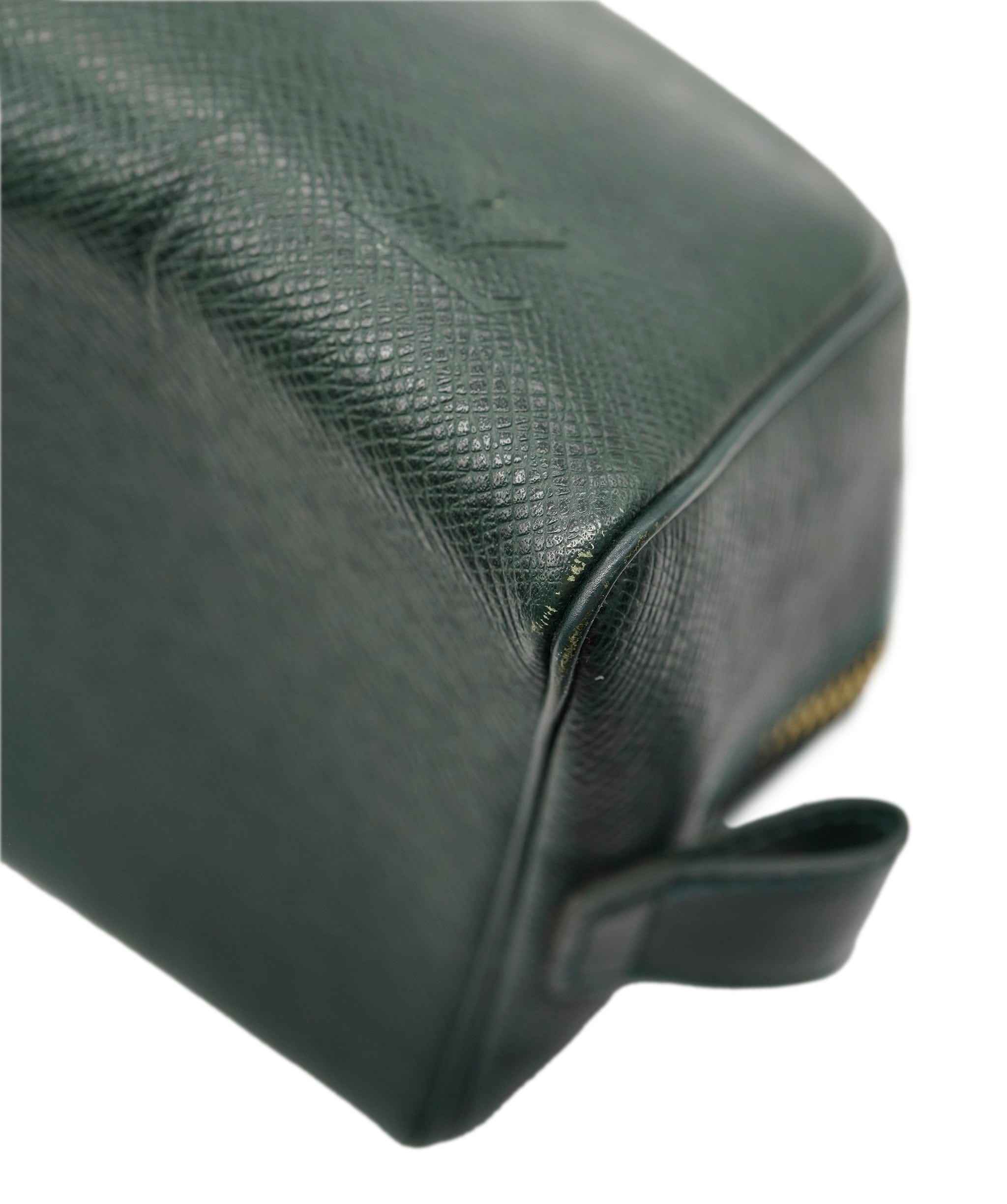 Louis Vuitton LV Green Taiga Leather Trousse Toilette Pouch PM - APC0003