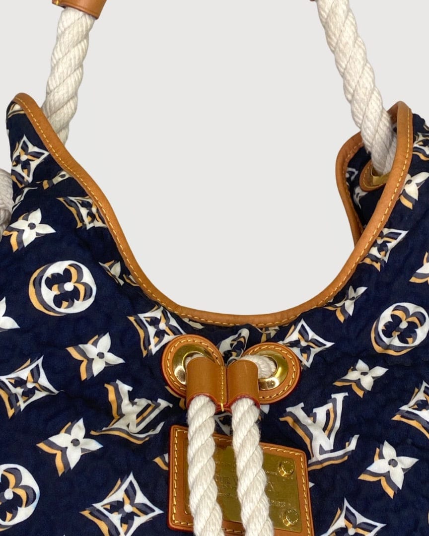 Louis Vuitton Louis Vuitton Monogram Bulles Bag Navy/ White