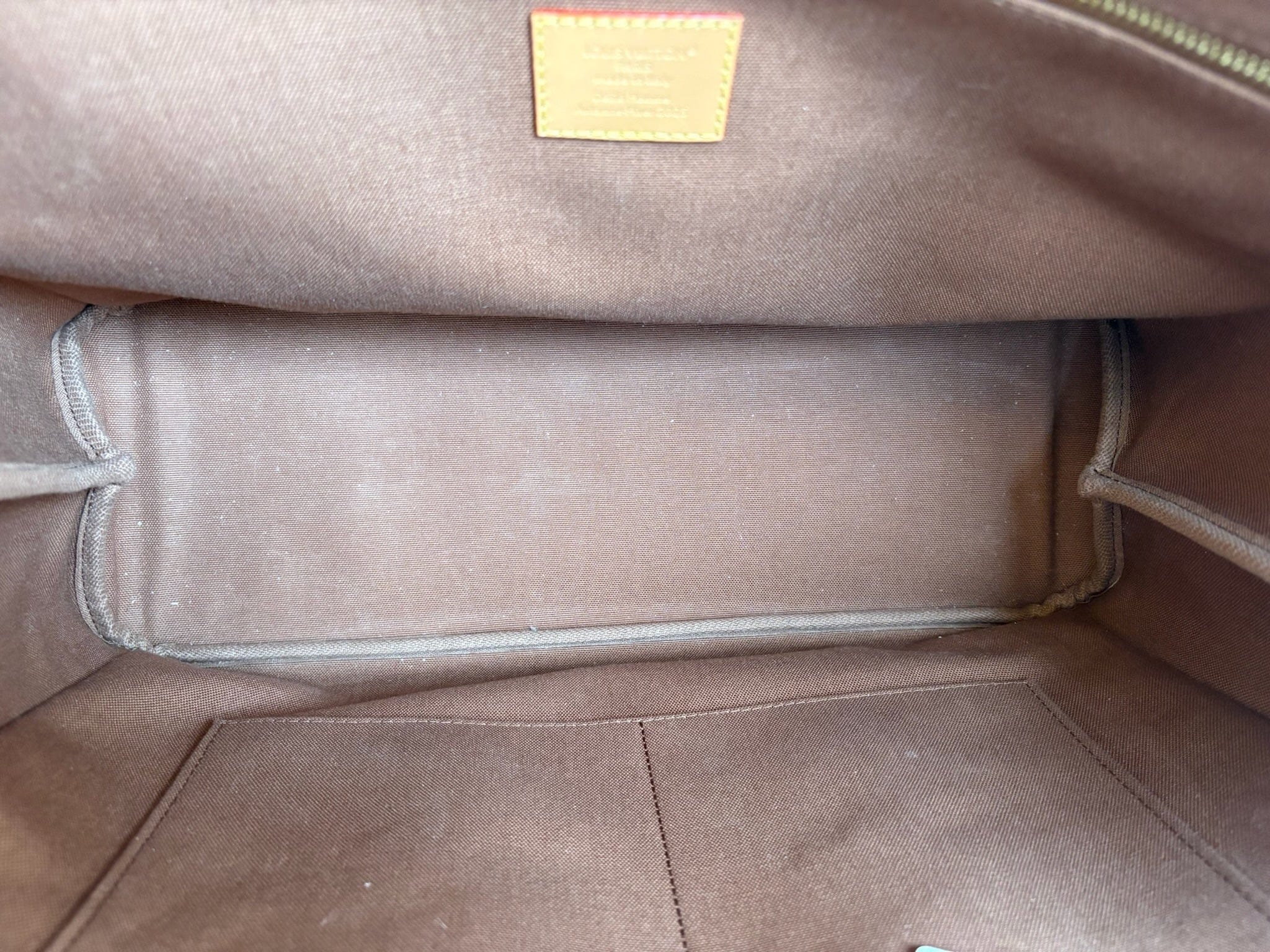 Louis Vuitton Louis Vuitton Shopper Tote MM Monogram Canvas