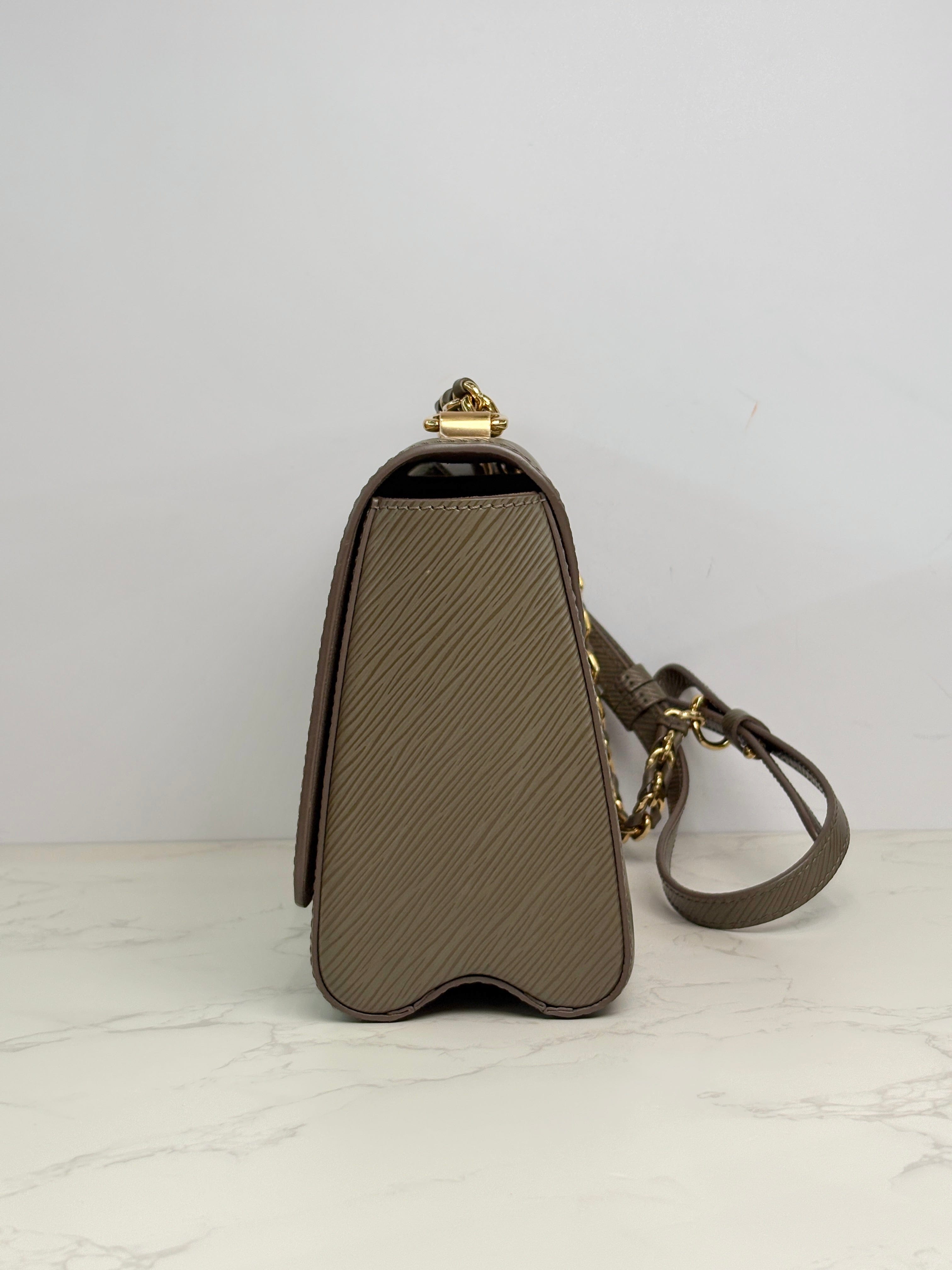 Louis Vuitton Louis Vuitton Twist Epi MM 23cm
