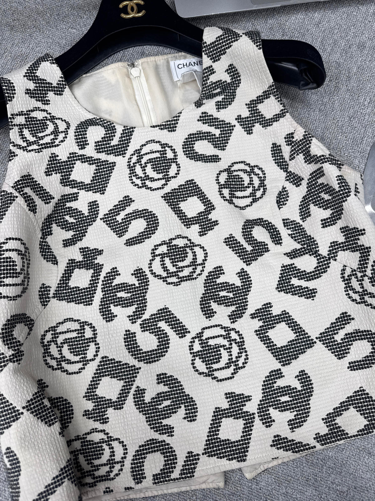 Luxury Promise 101787 Chanel multi logo vest 44