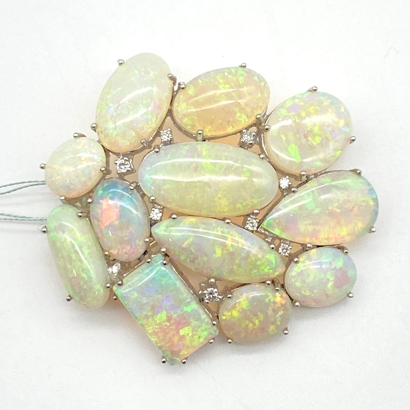 LUXURY PROMISE 750/K18WG Opal Pen Brooch OP36.58 D0.14 20.8 51827