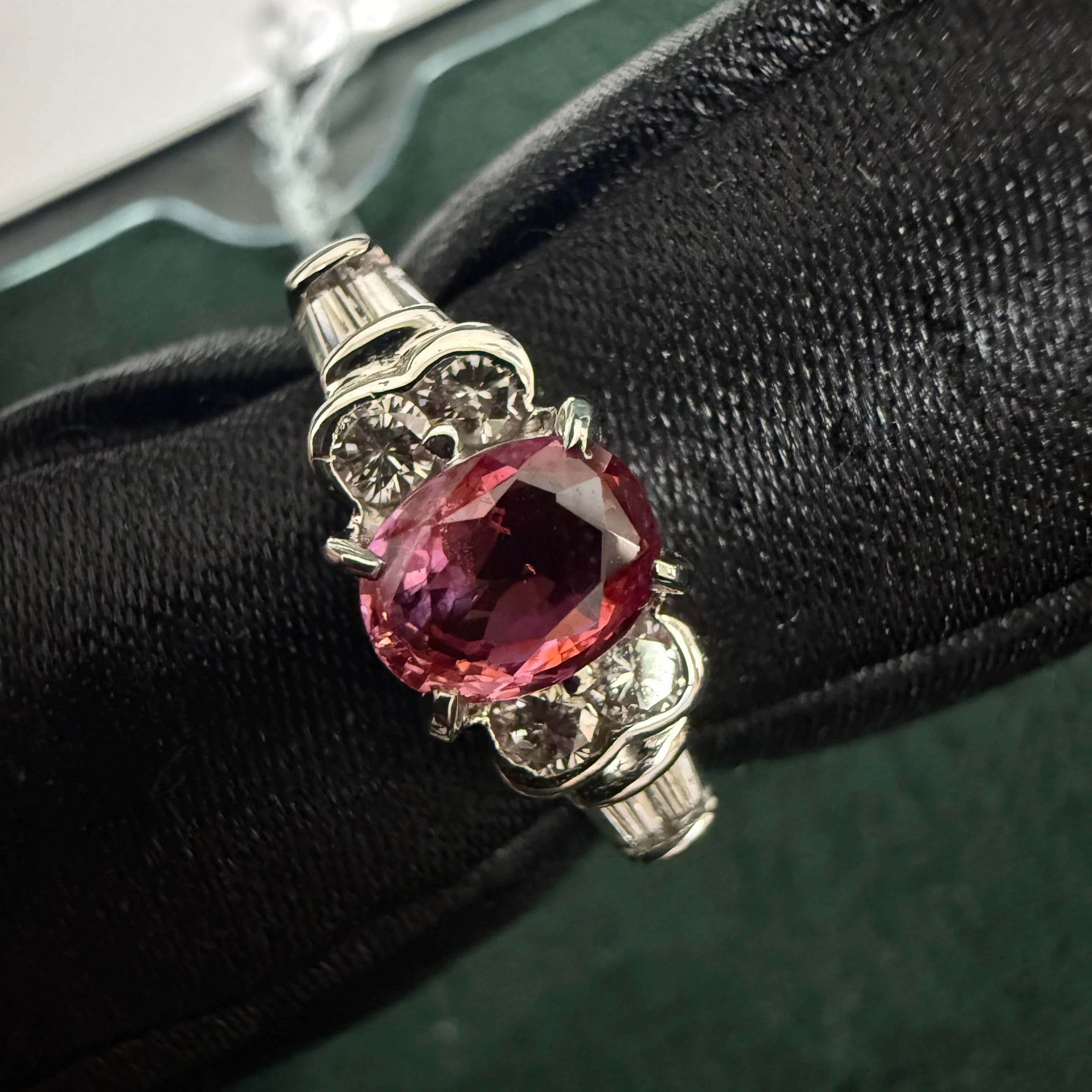 Luxury Promise 45445 Sri Lanka PS2.35 D0.74 Purplish pink GIA 8.4