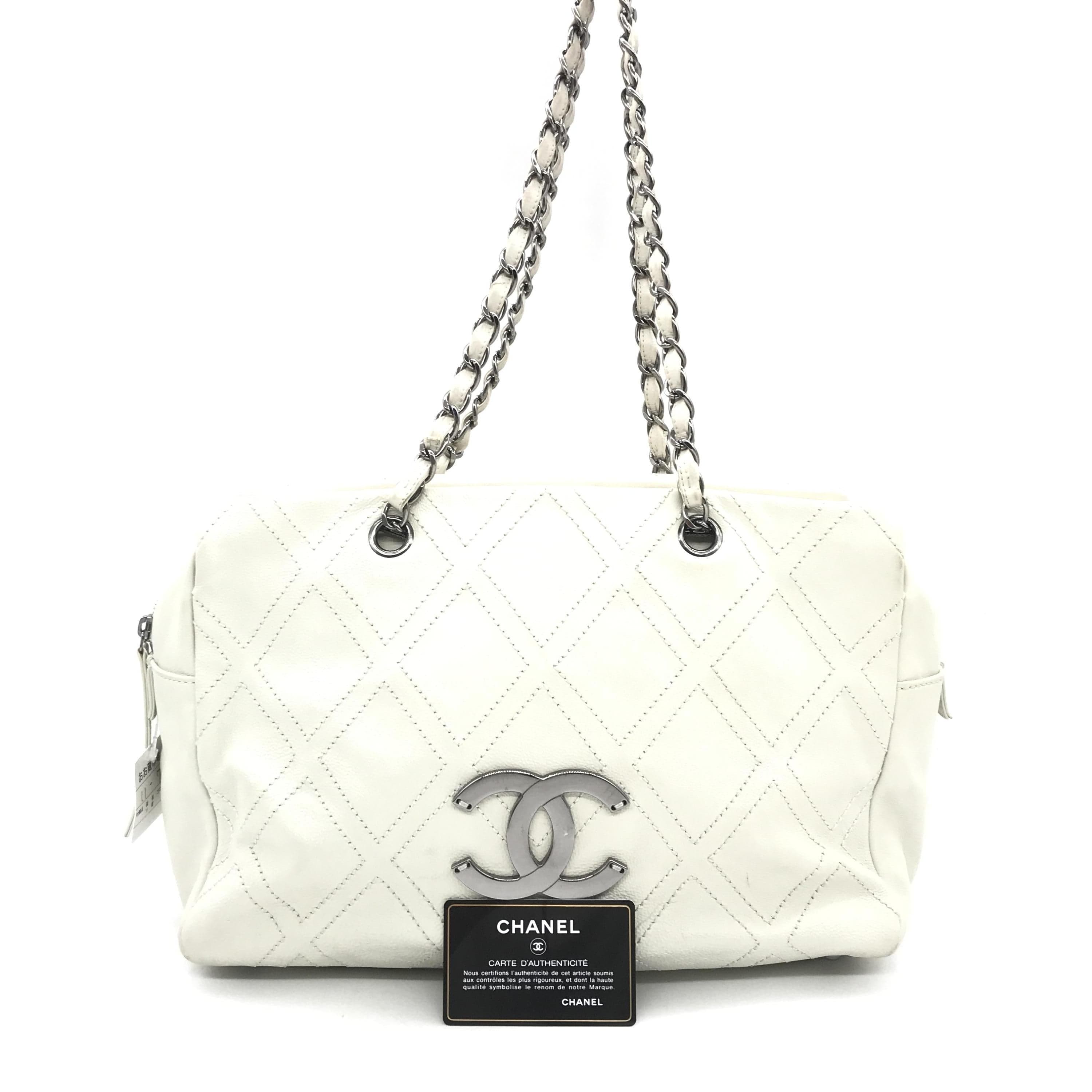 Luxury Promise Chanel Diamond Stitch Calfskin Shoulder Bag C329503