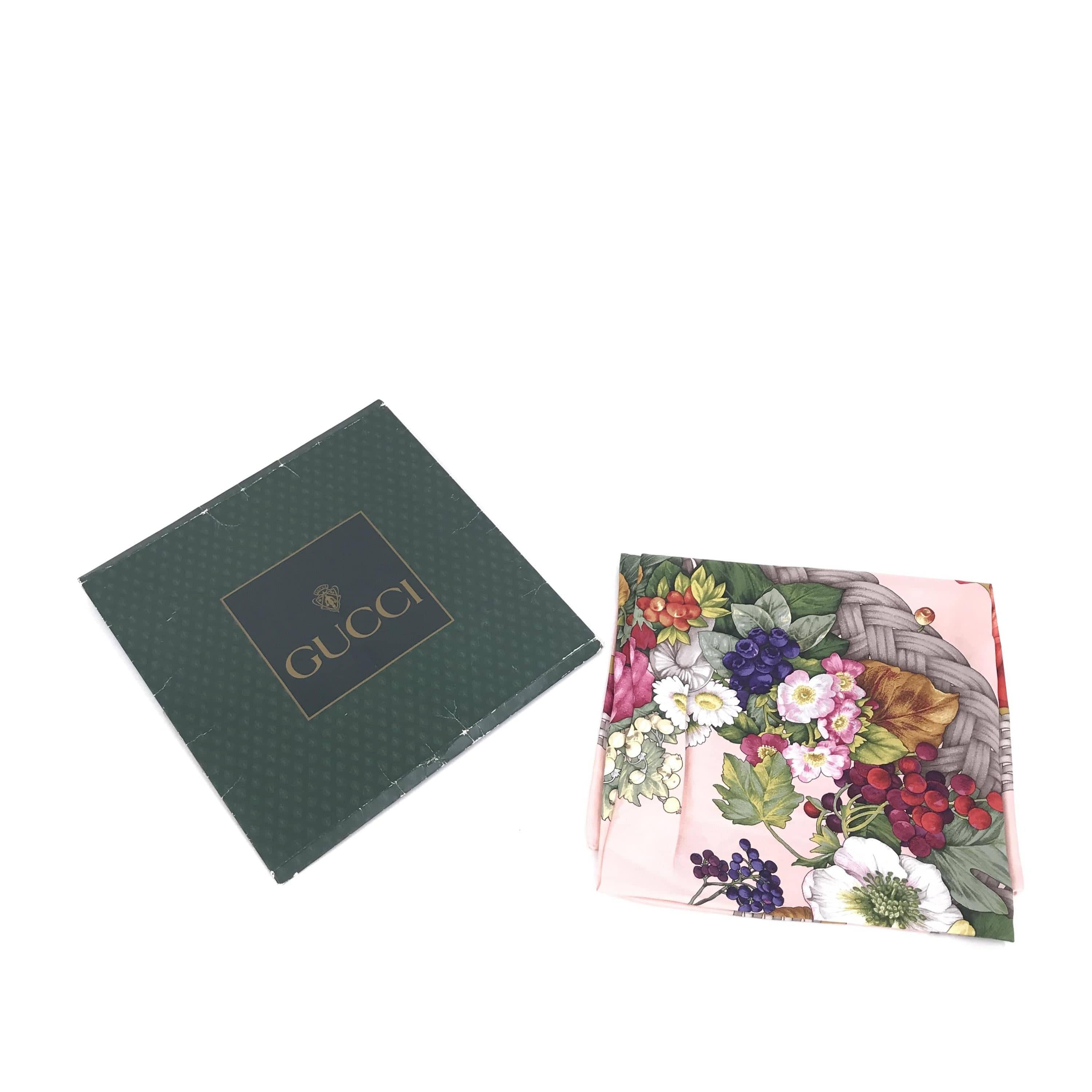 Luxury Promise Gucci Floral Silk Scarf C291048