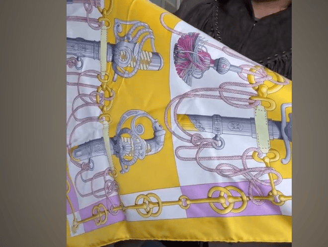 Luxury Promise Hermes yellow scarf 90x90 ALC4178