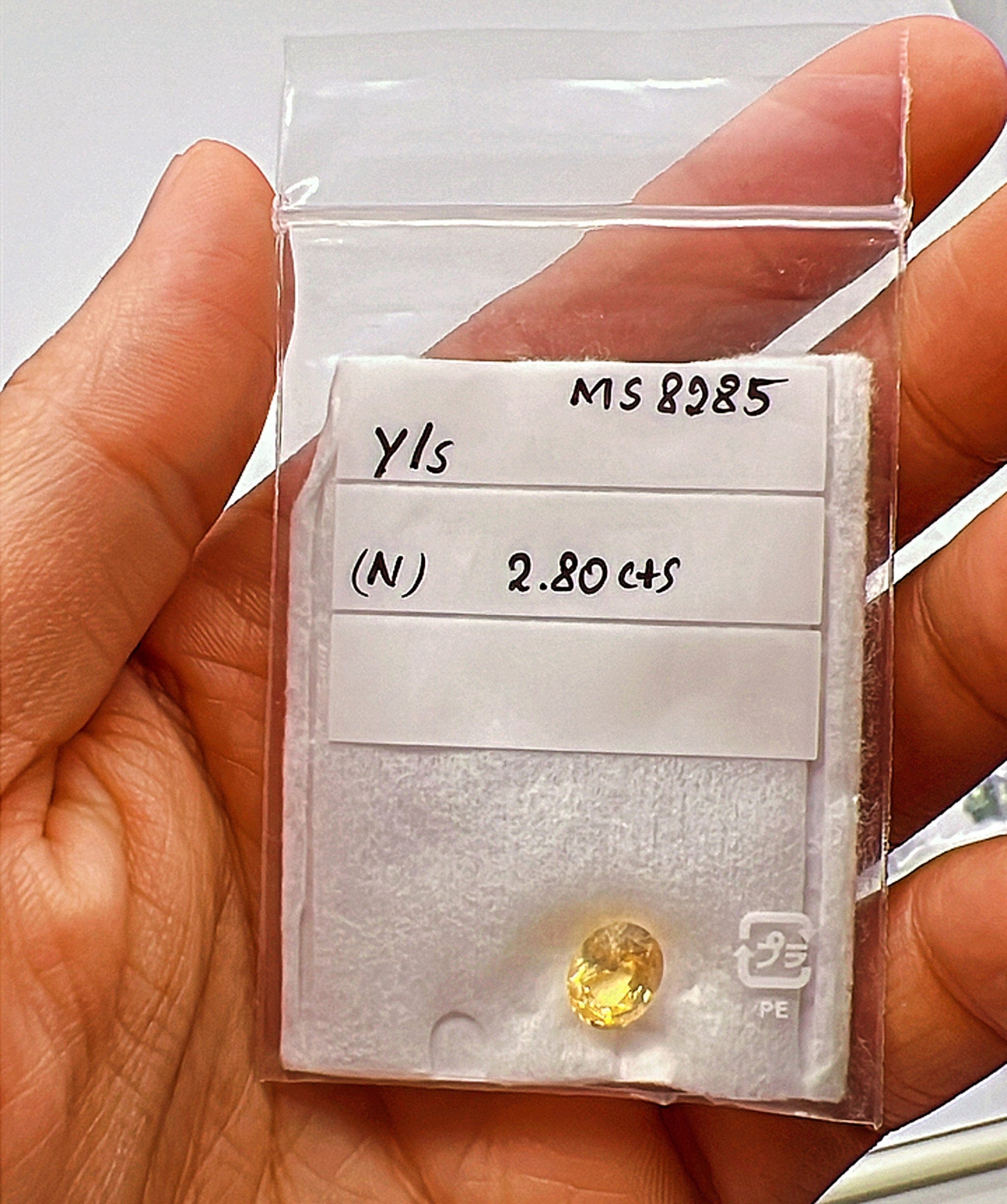 Luxury Promise Yellow Sapphire (N) 2.80 MS 8285