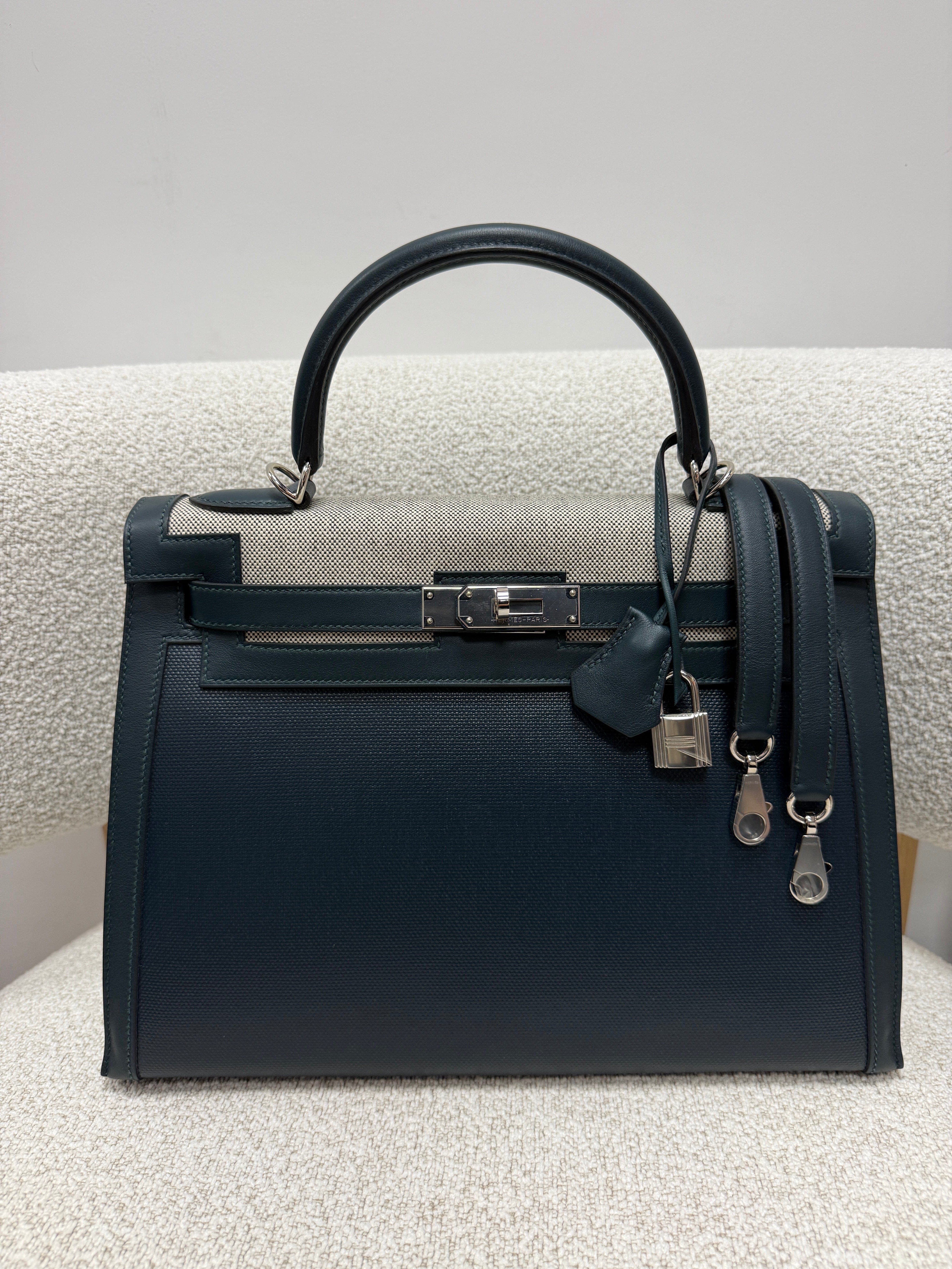 LUXURY PROMISE *HK LOCATED*PRELOVED HERMÈS KELLY 32CM VERT CYPRESS Toile H Berline and Swift Leather with Palladium Hardware