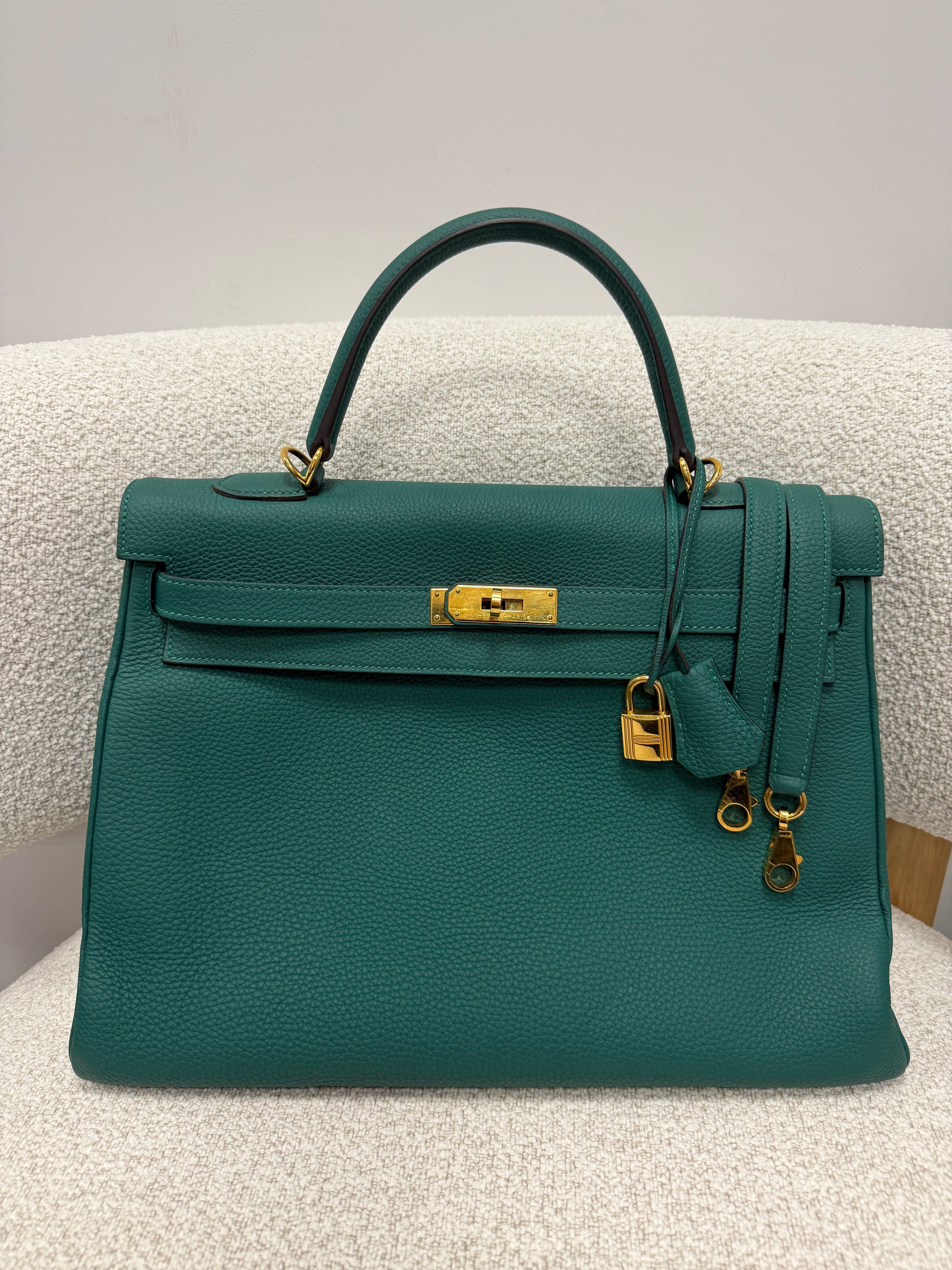 LUXURY PROMISE *HK LOCATED*PRELOVED HERMÈS KELLY 35CM MALACHITE Togo Leather with Gold Hardware