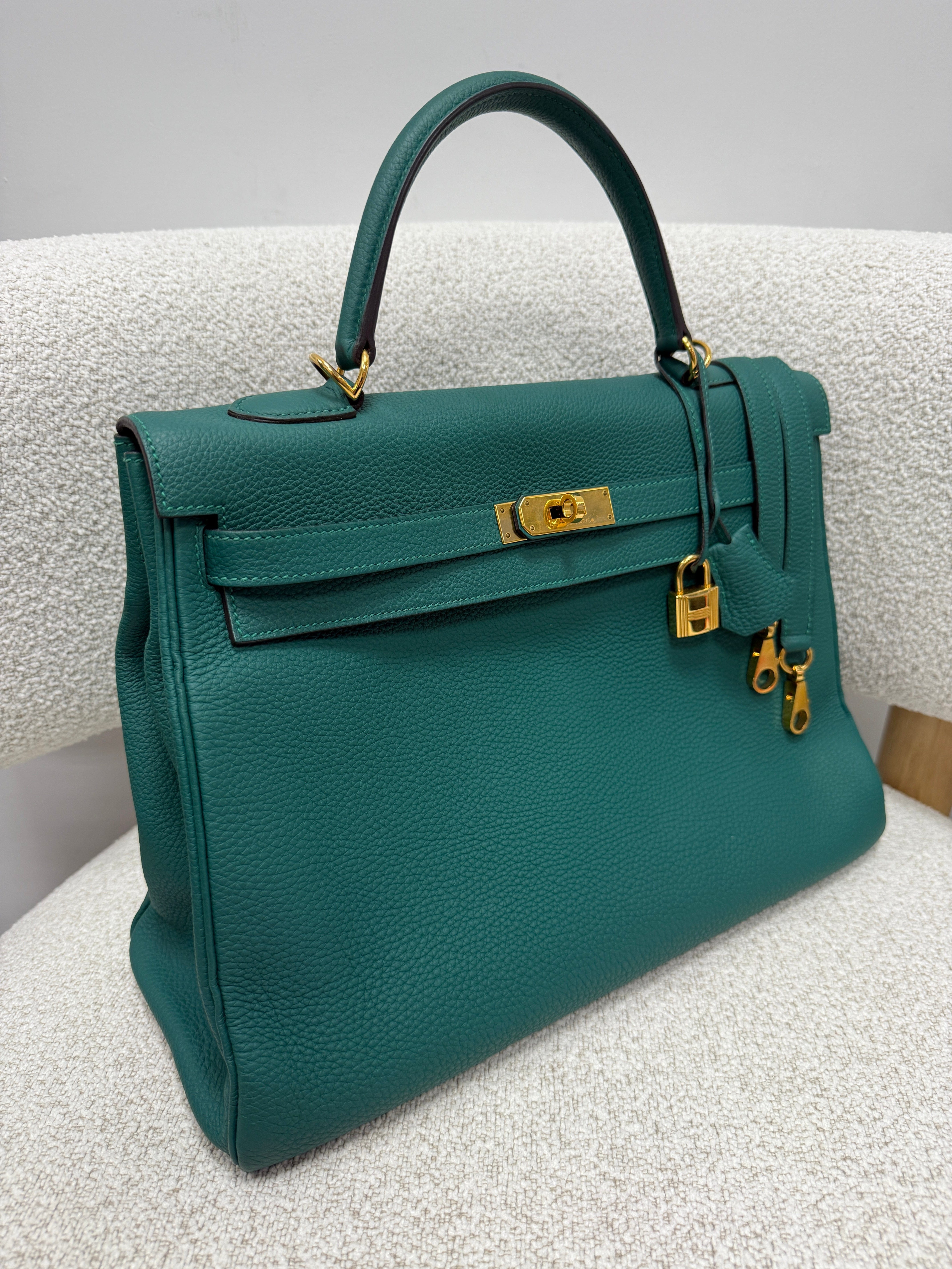 LUXURY PROMISE *HK LOCATED*PRELOVED HERMÈS KELLY 35CM MALACHITE Togo Leather with Gold Hardware