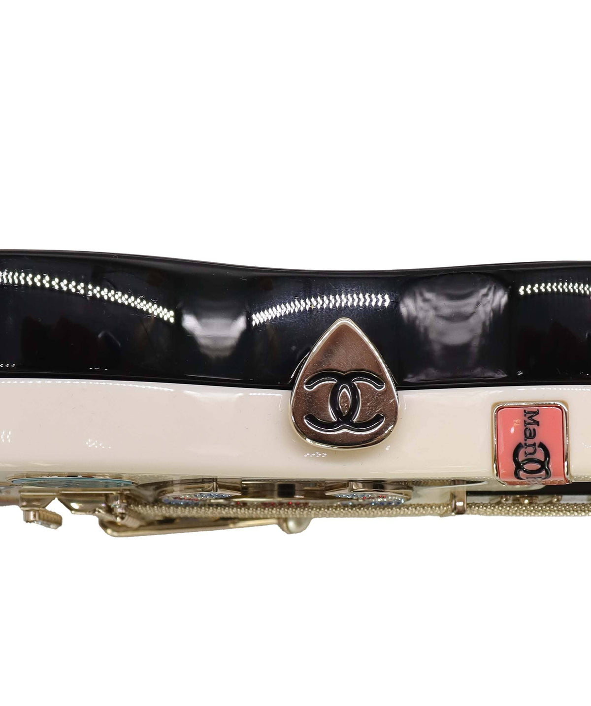 Luxury Promise Chanel Guitar AGC3860