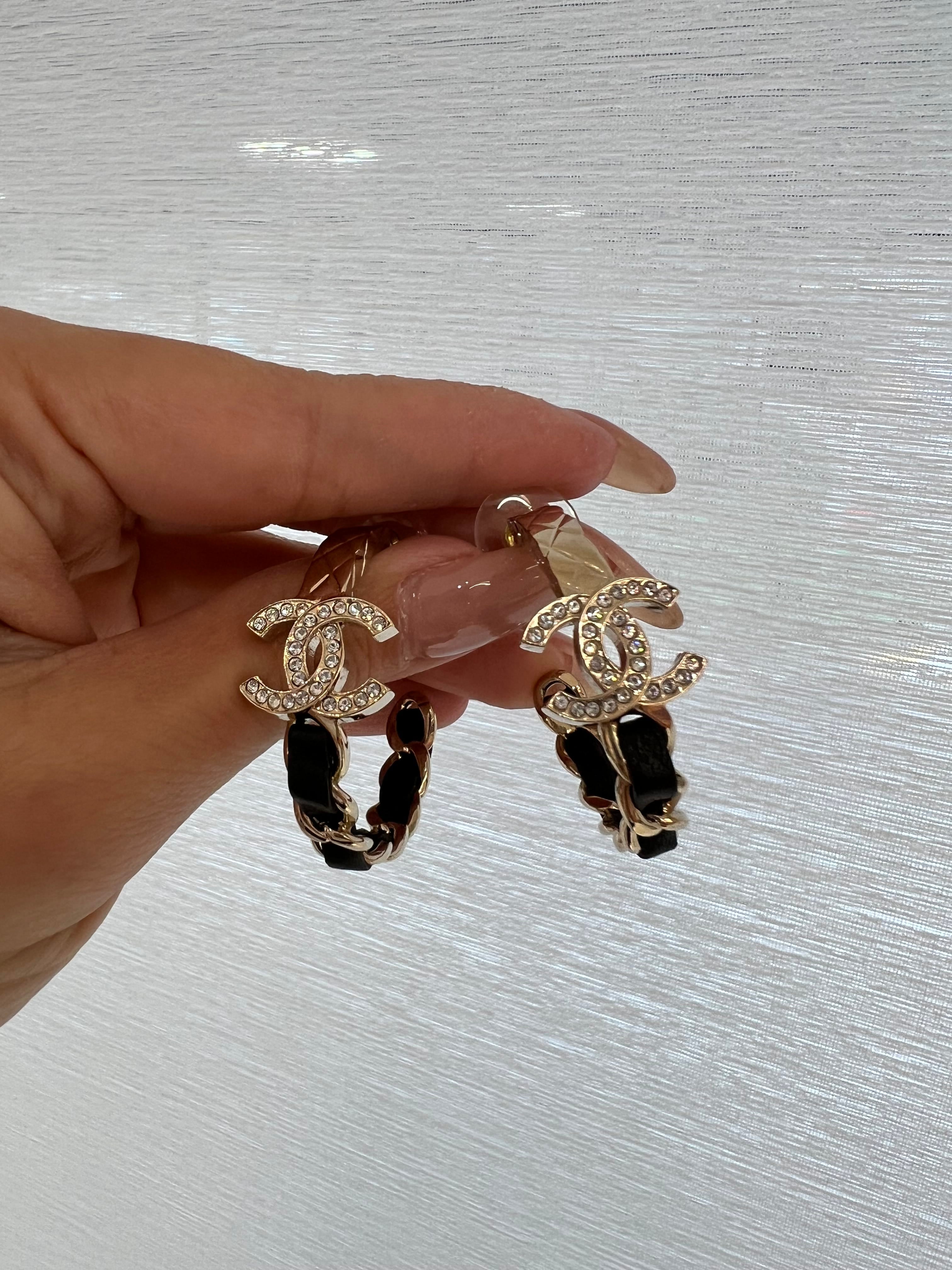 Luxury Promise Chanel round hoop earrings with leather and crystals LGHW SYC8404X