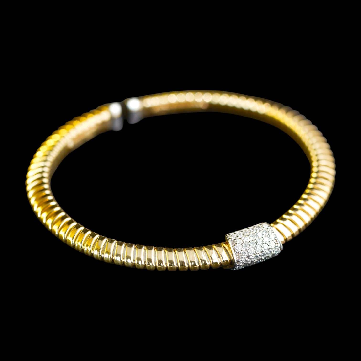 Luxury Promise 0.49ct White Diamond Bangle set in 18K Yellow Gold