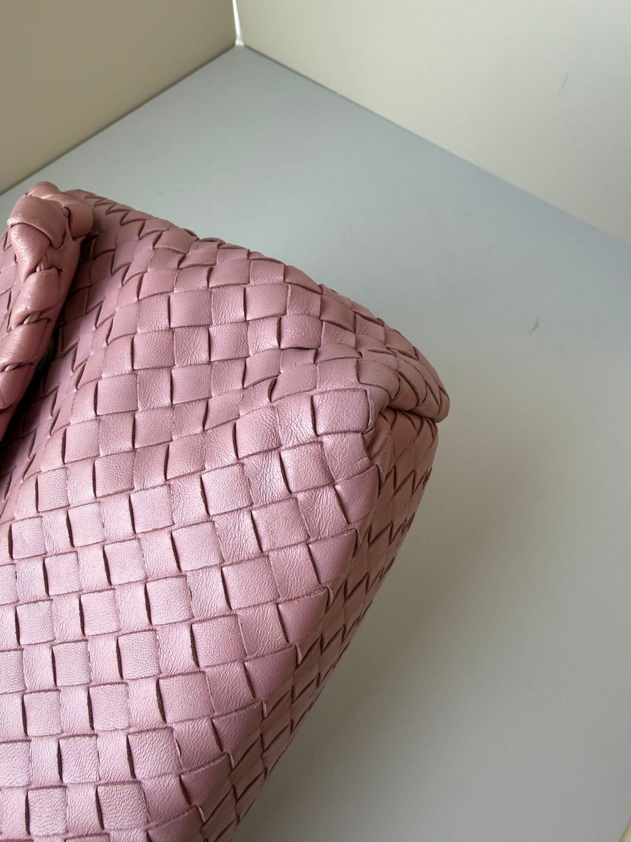 Luxury Promise Bottega Veneta Olimpia Medium Shoulder Bag Dusty Rose Pink