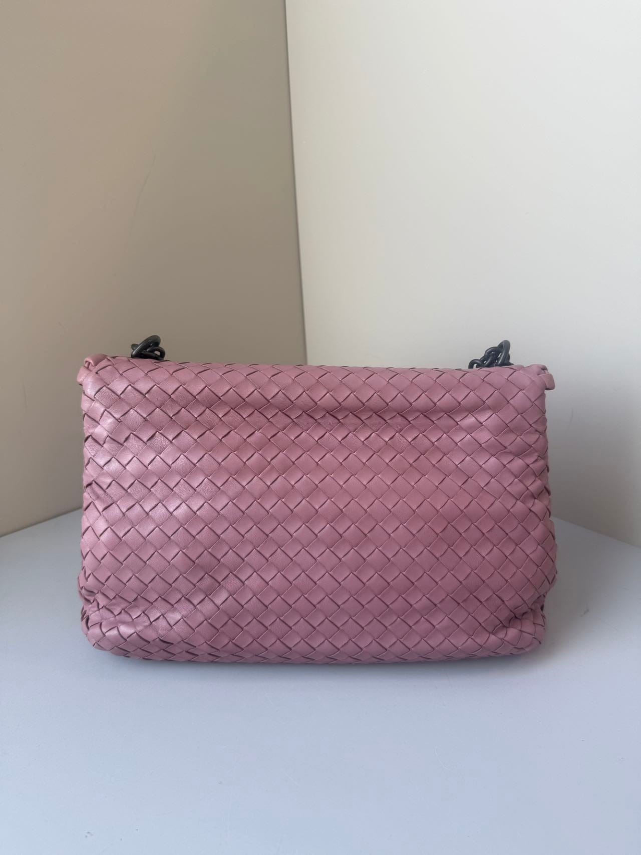 Luxury Promise Bottega Veneta Olimpia Medium Shoulder Bag Dusty Rose Pink