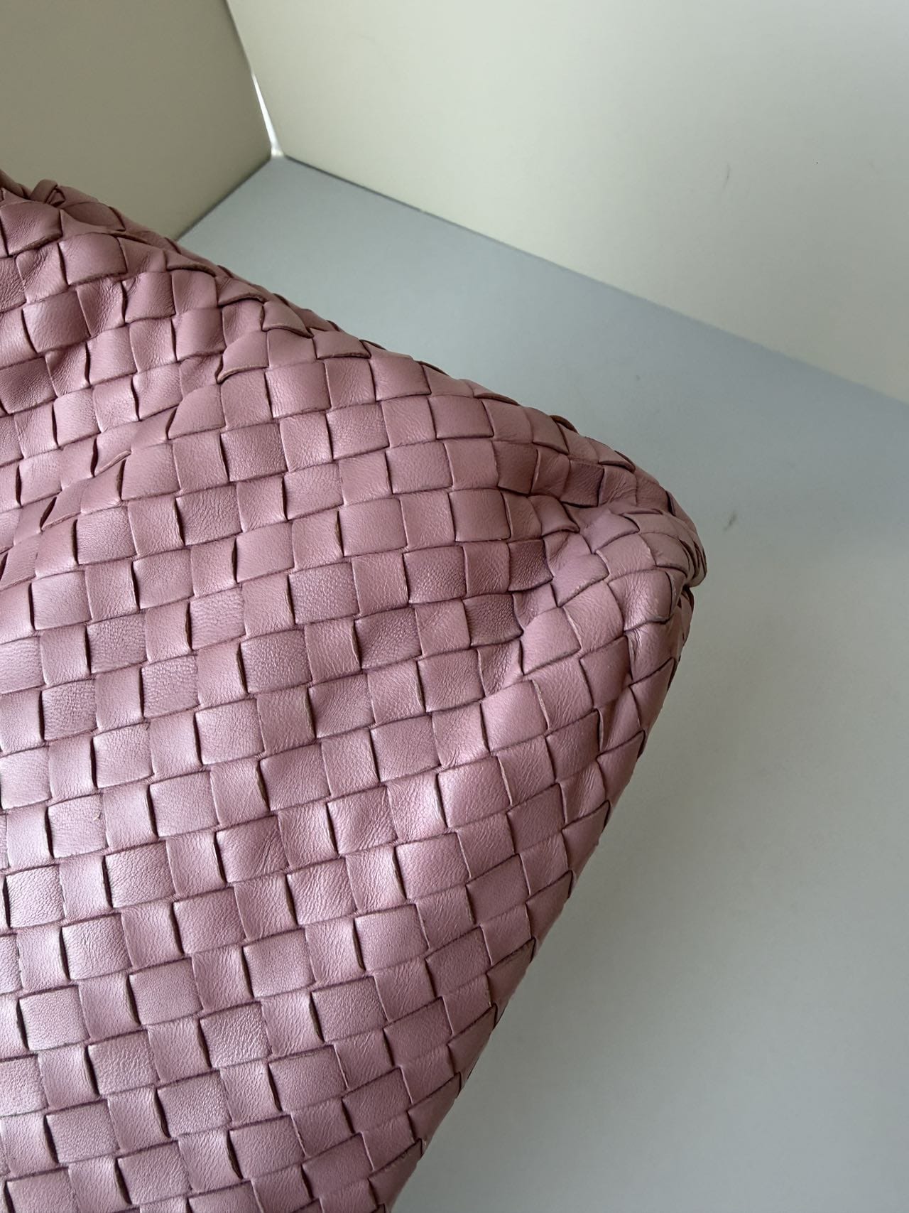Luxury Promise Bottega Veneta Olimpia Medium Shoulder Bag Dusty Rose Pink