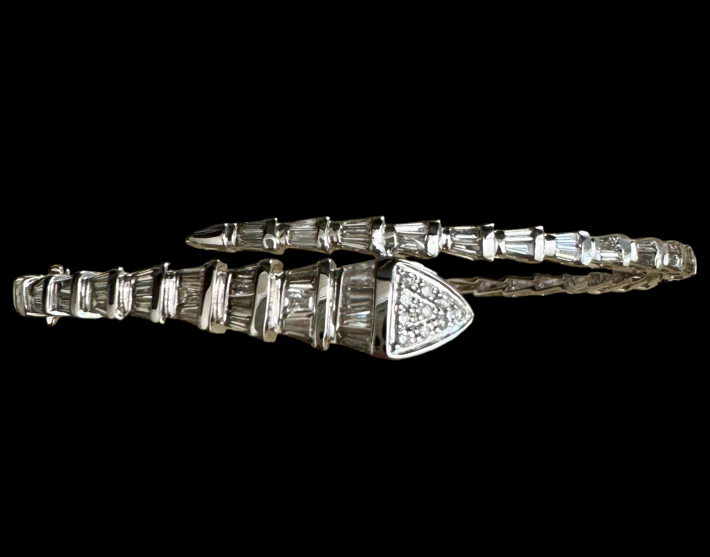 Luxury Promise Serpent Natural Diamond Bracelet set in 18K White Gold