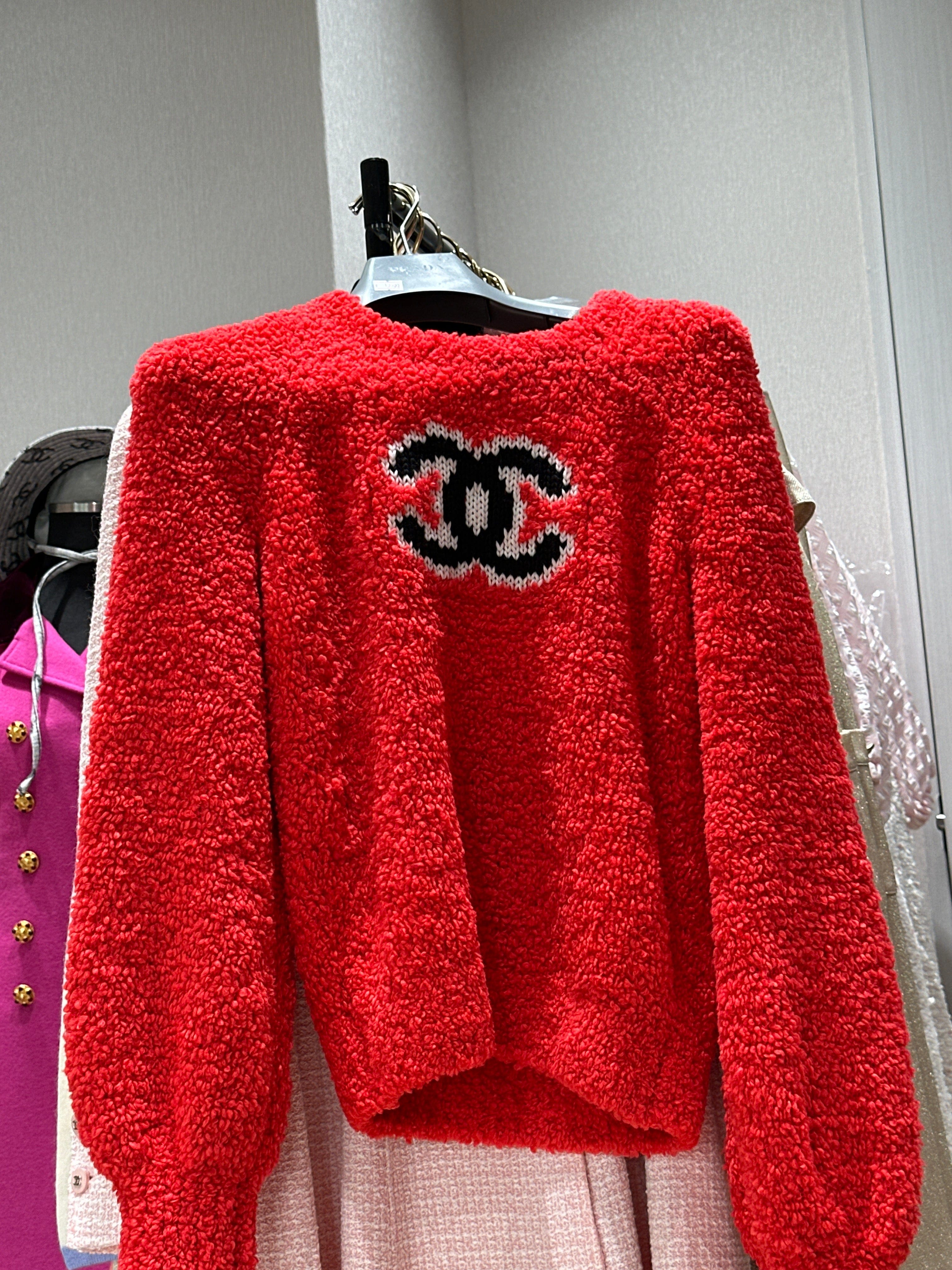 Luxury Promise Chanel 19 red teddy sweater FT292