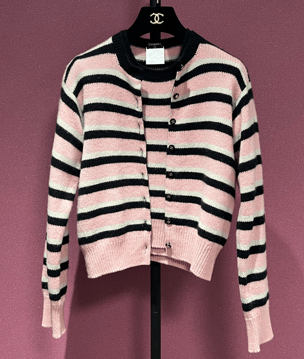 Luxury Promise CHANEL 1996 CASHMERE SET 44 FT102128