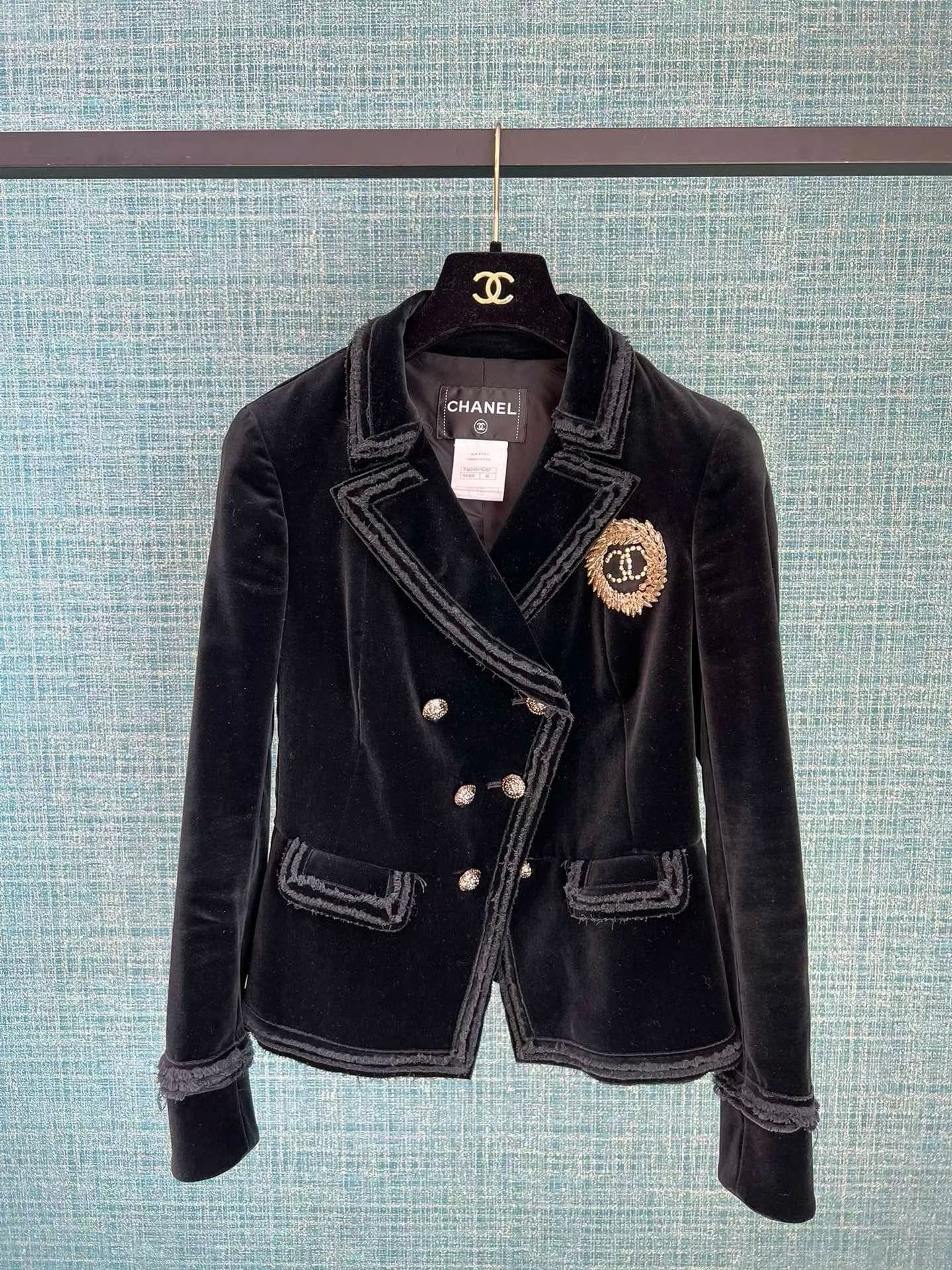 Luxury Promise CHANEL 2015 BLACK VELVET BLAZER FT102297