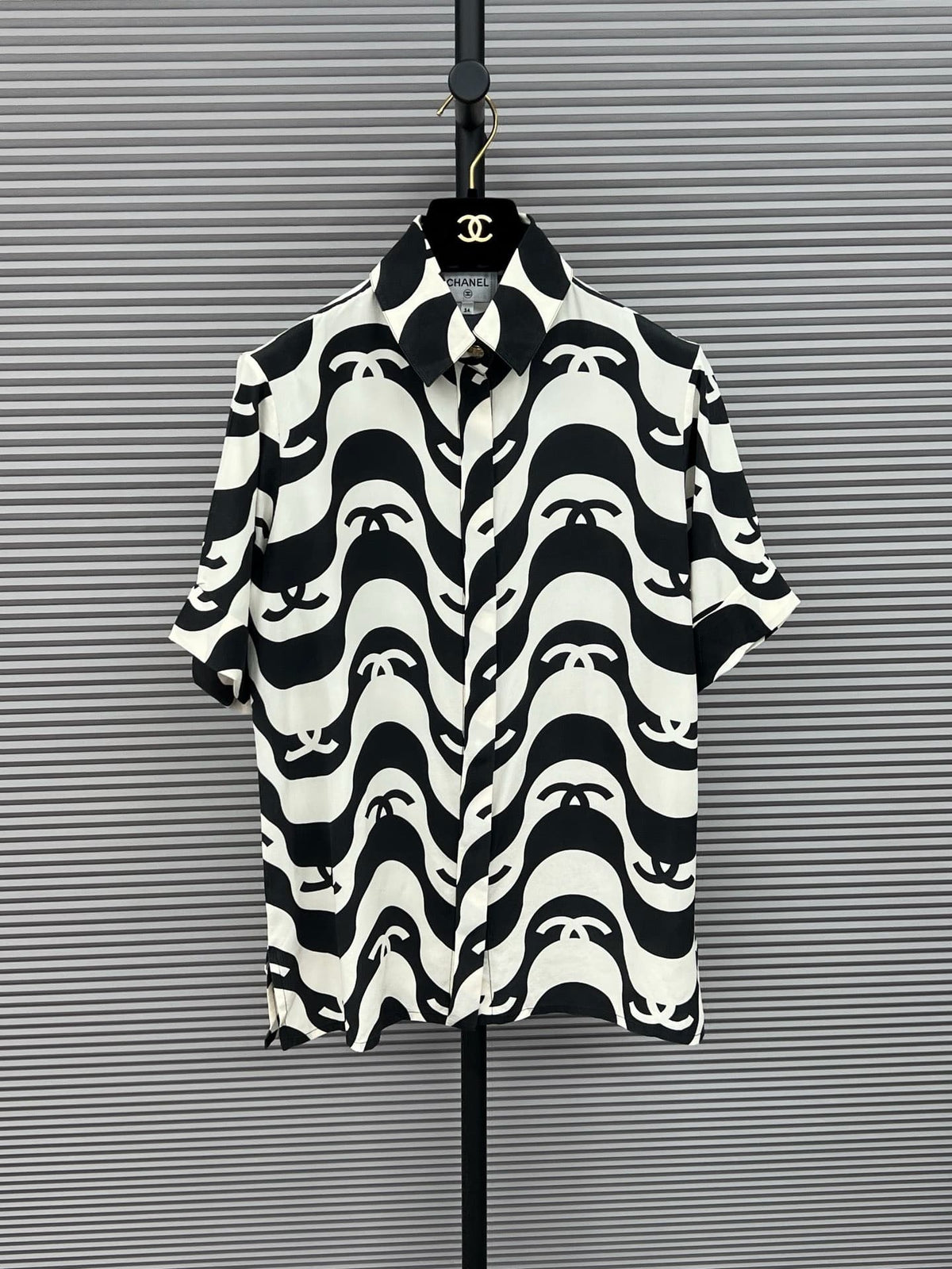 Luxury Promise CHANEL 2021A WAVE TOP FT102376