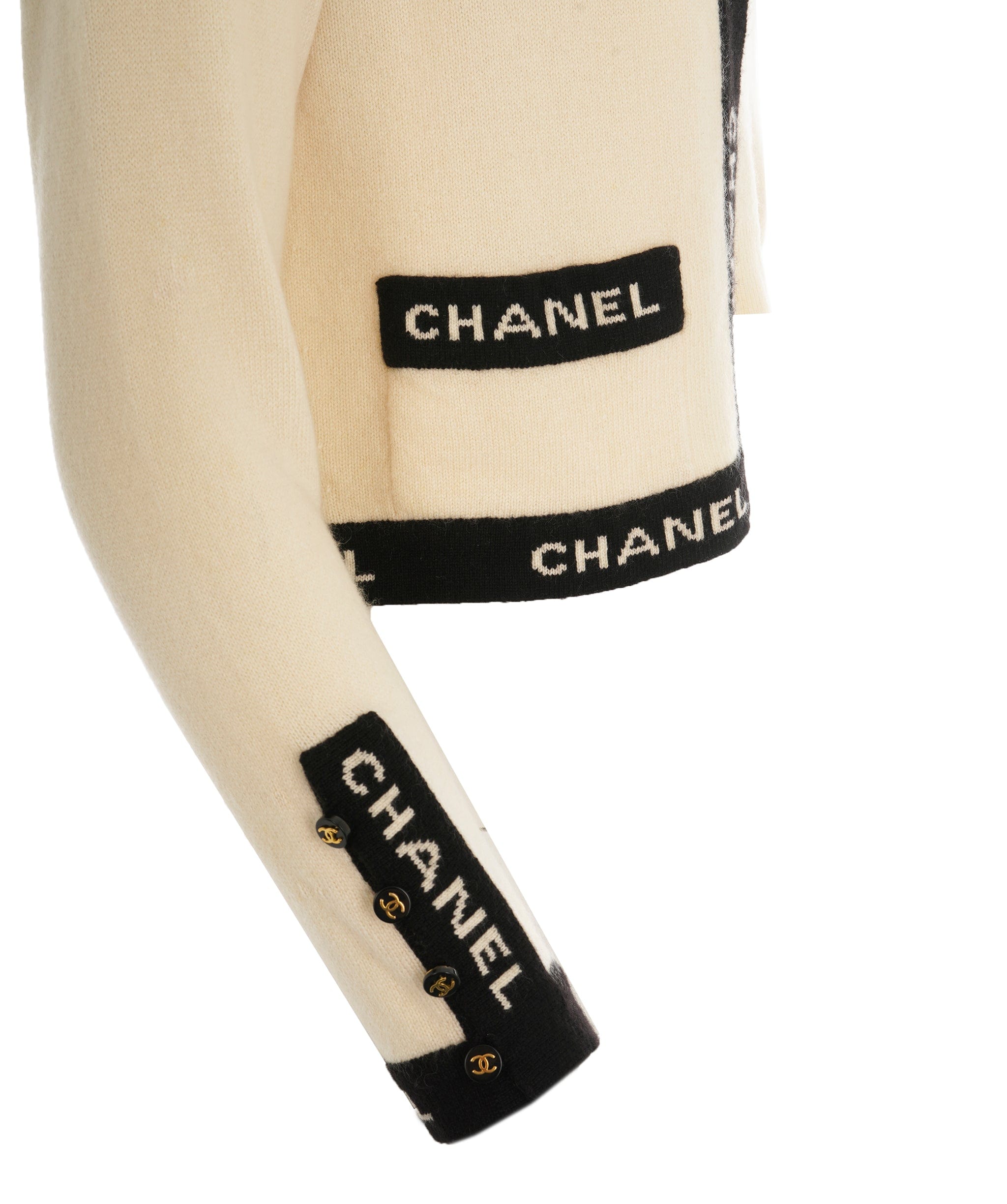 Luxury Promise Chanel Barbie set cardigan cashmere cream FT237
