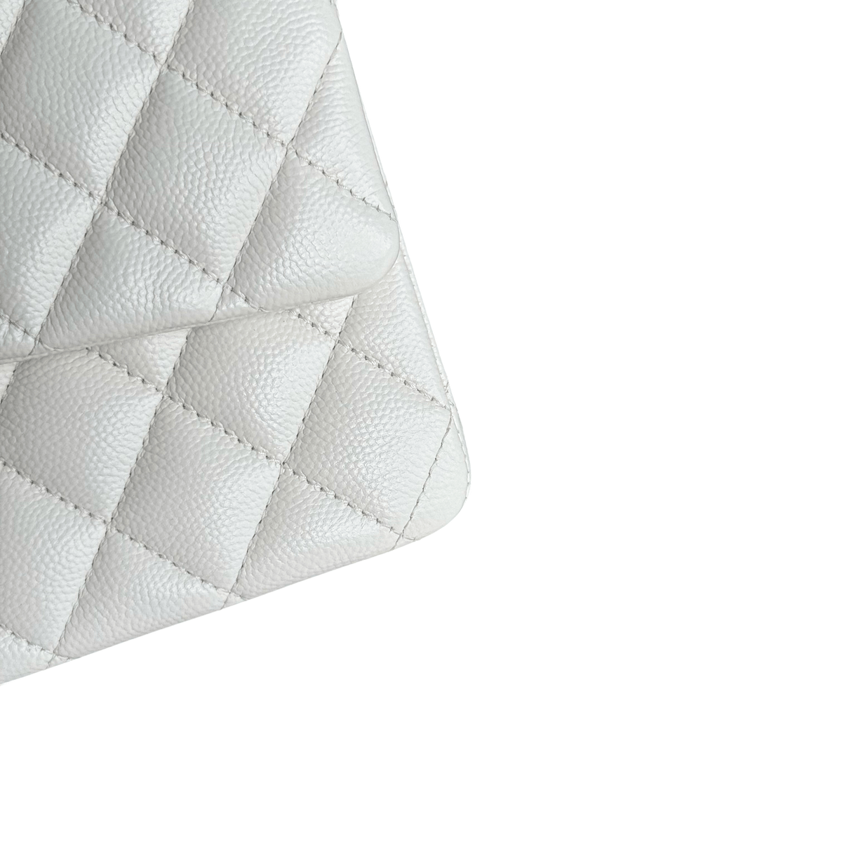 Luxury Promise Chanel Classic Flap Medium - Caviar 25CM Quilted White Gold Hardware Series 31