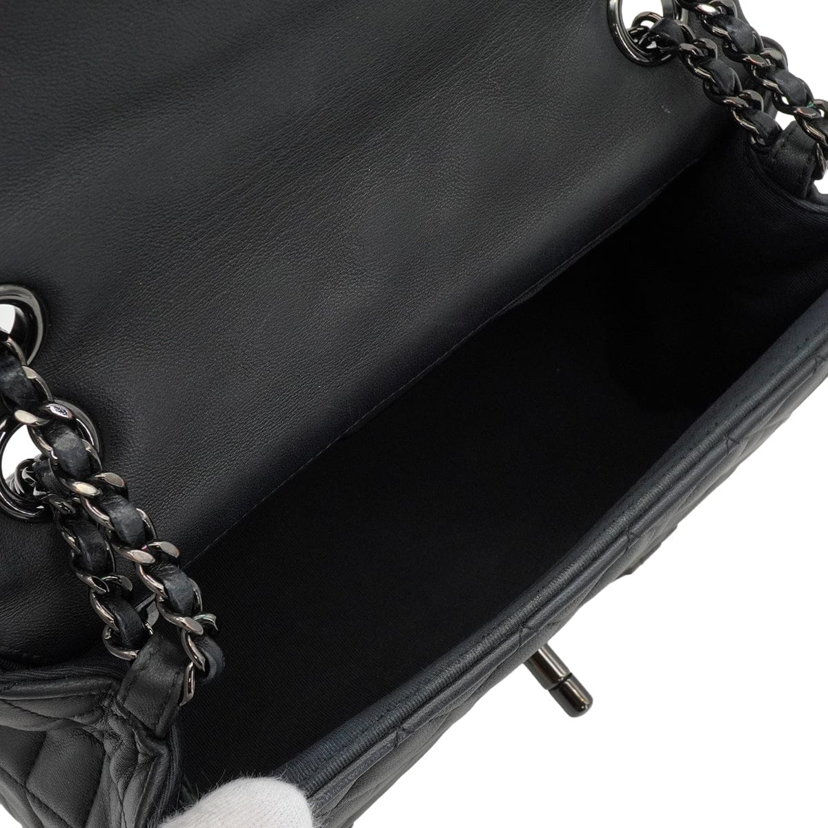 LUXURY PROMISE CHANEL COCKPIT FLAP CHAIN SHOULDER BAG BLACK LAMB SKIN BLACK HARDWARE 90341898