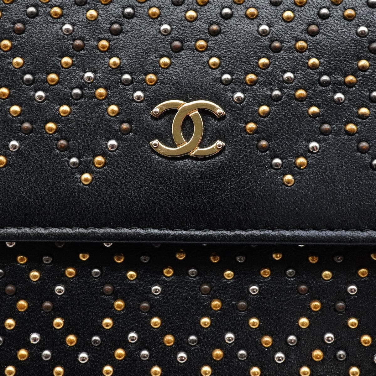 LUXURY PROMISE CHANEL COCOMARK LONG WALLET STUDS BLACK LAMB SKIN GOLD HARDWARE 90340477