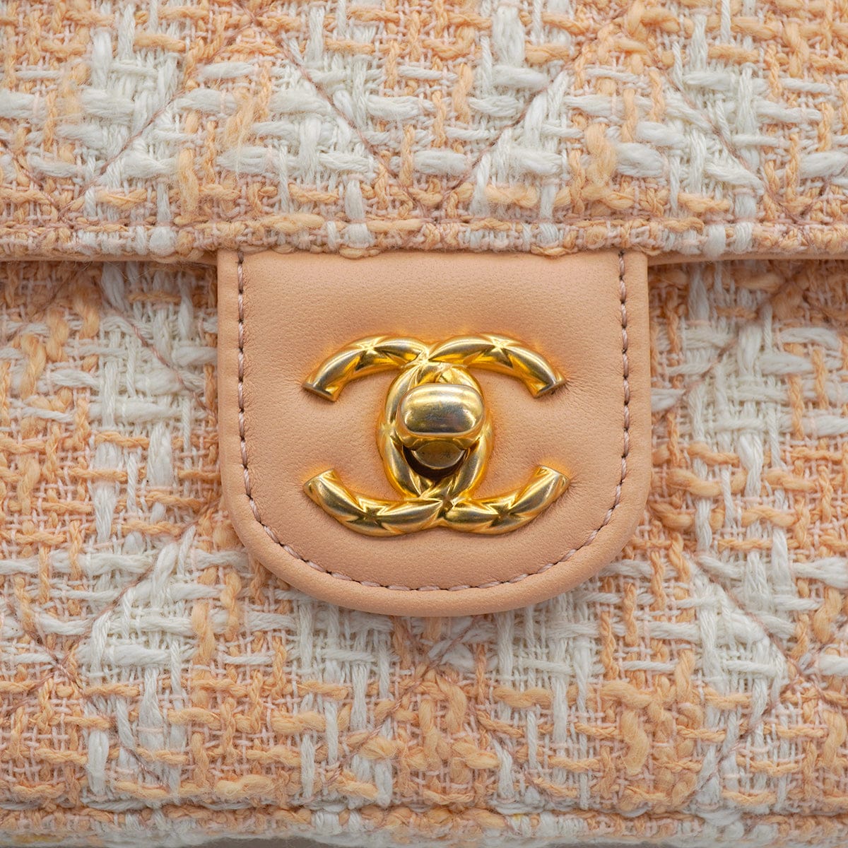 LUXURY PROMISE CHANEL MATELASSE CHAIN HAND SHOULDER BAG BEIGE TWEED GOLD HARDWARE 90332581