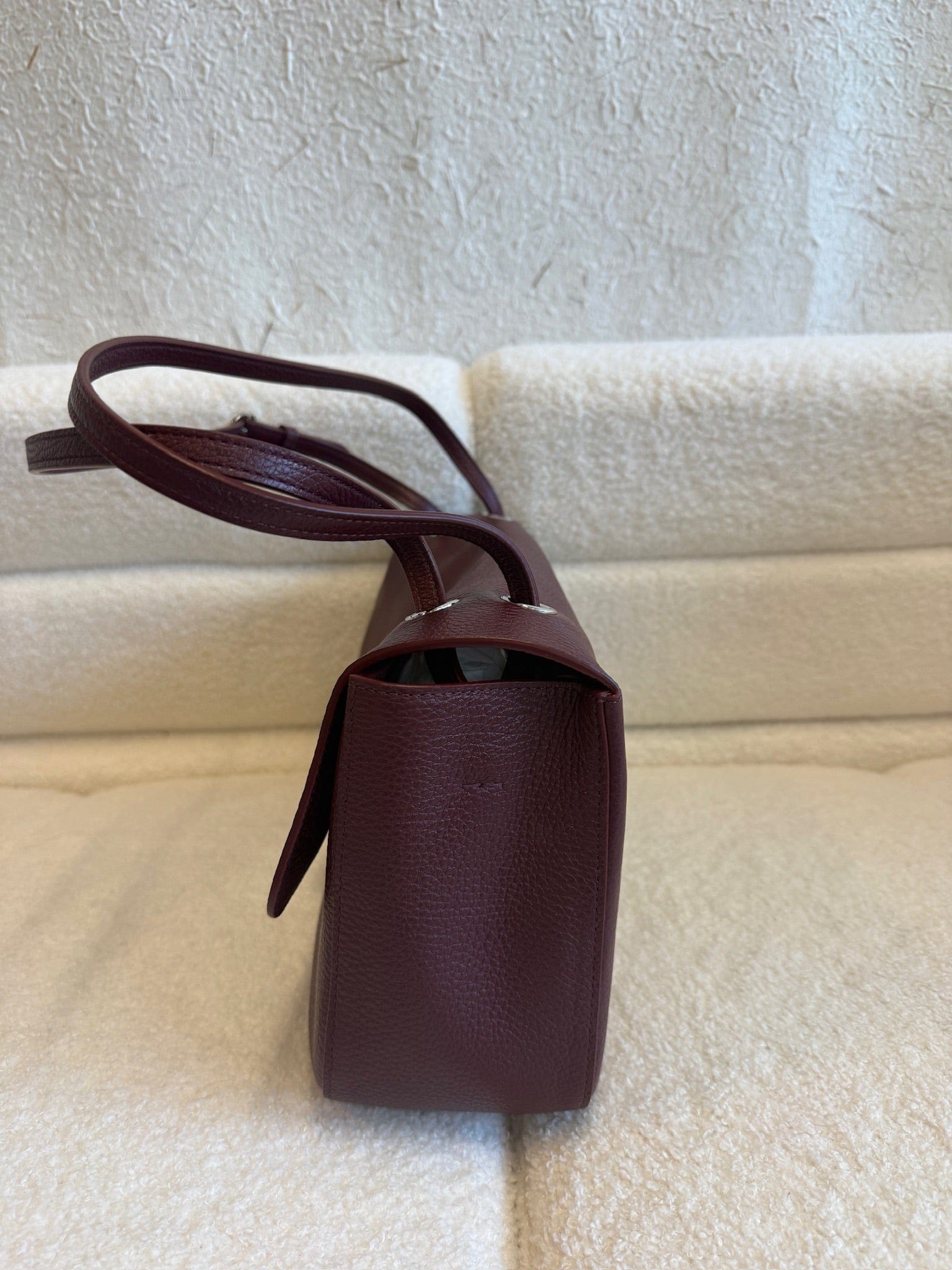 Luxury Promise Chanel Maxi Flap bag Grained Calfskin & Silver Metal