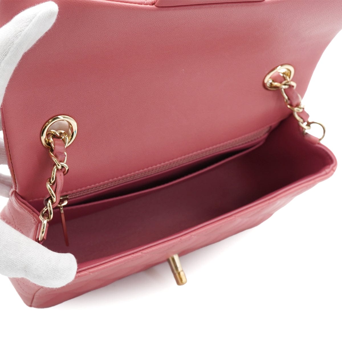 LUXURY PROMISE CHANEL MINI MATELASSE CHARM CHAIN SHOULDER BAG PINK LAMB SKIN GOLD HARDWARE 90331667