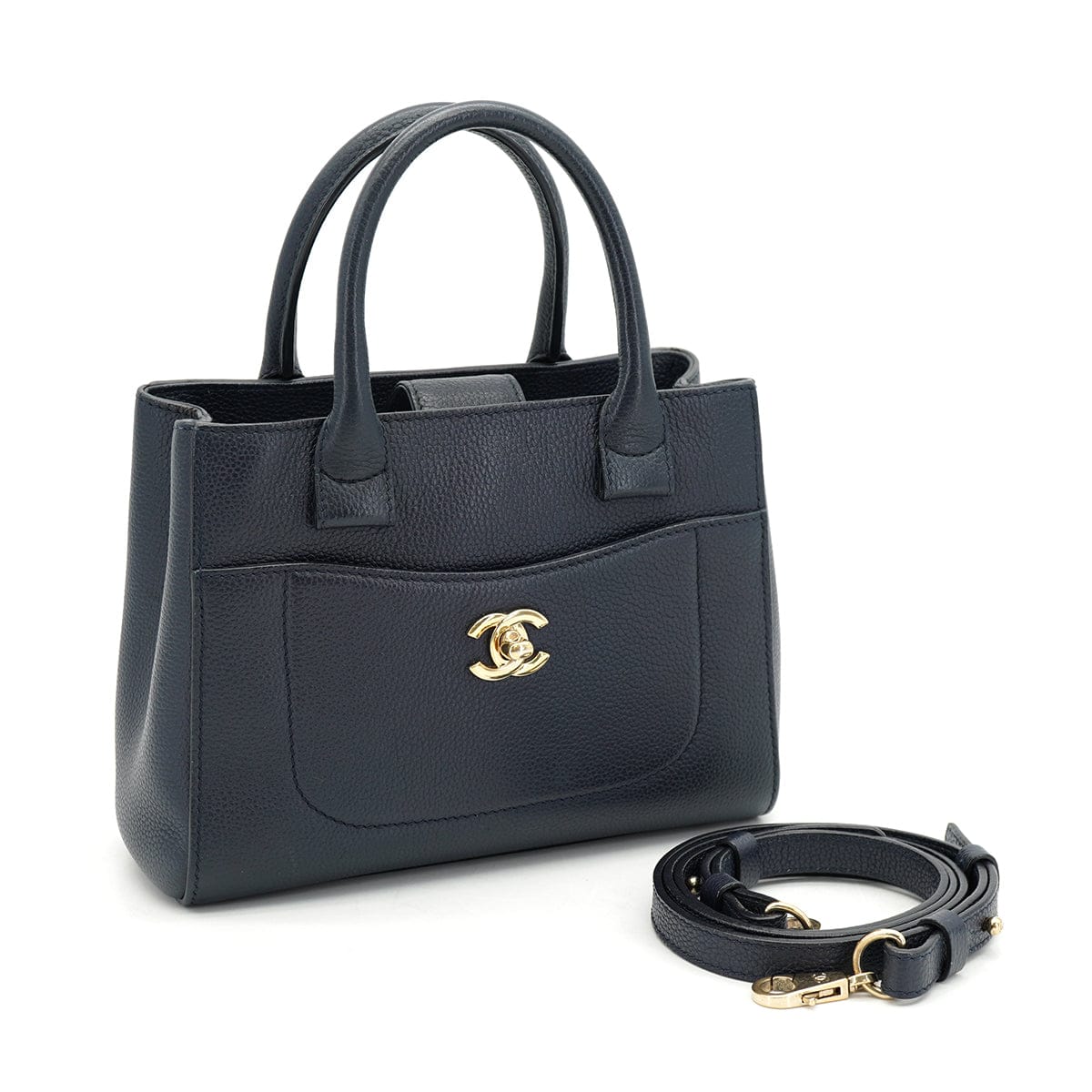 LUXURY PROMISE CHANEL NEO EXECUTIVE TOTE SHOULDER BAG NAVY LEATHER GOLD HARDWARE 90335589