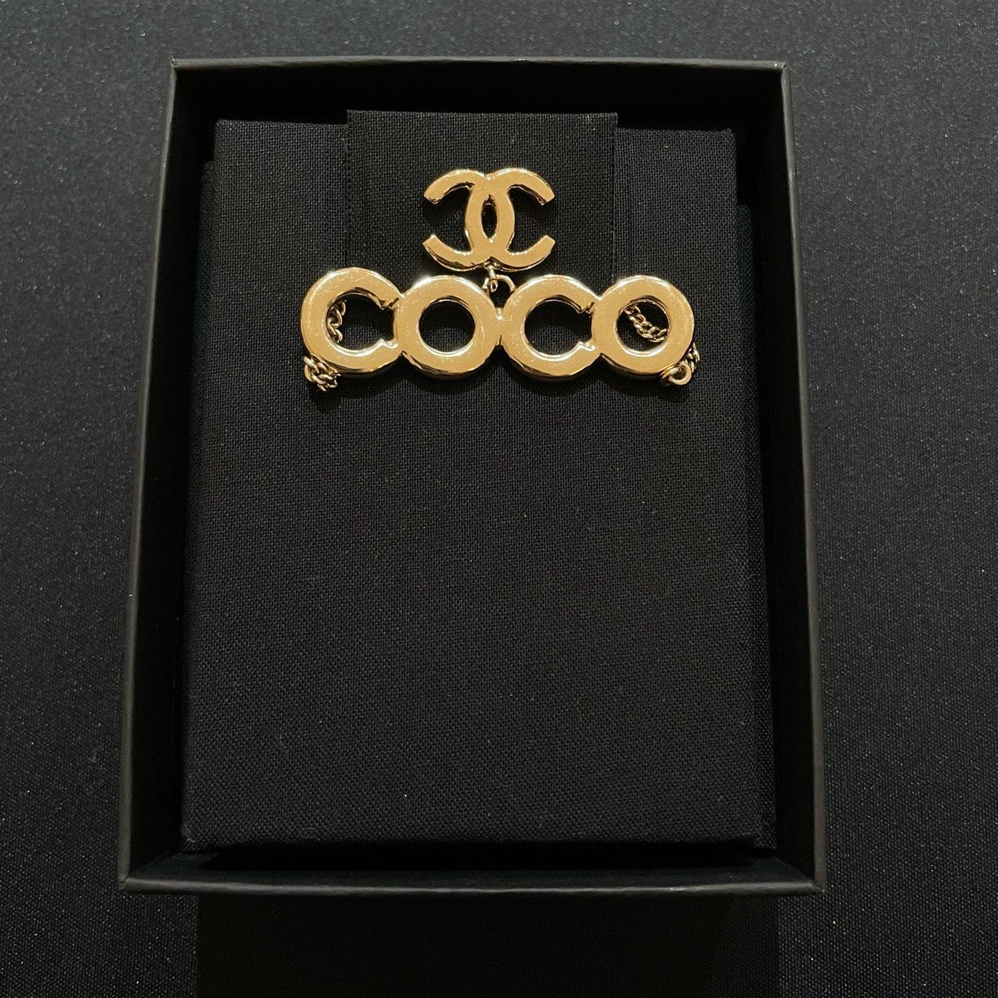 Luxury Promise Chanel Pearl COCO Necklace